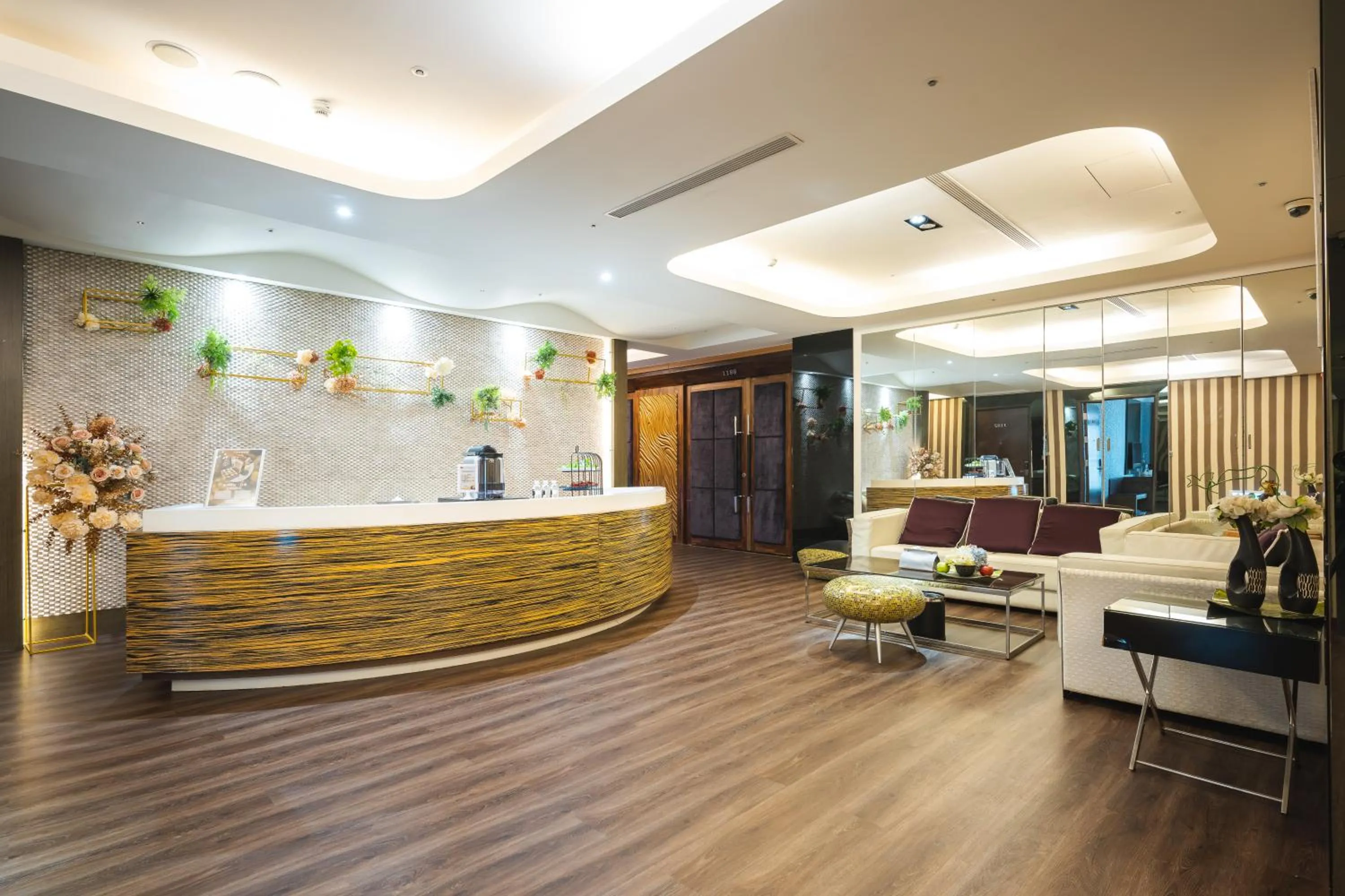 Shianghu Boutique Hotel