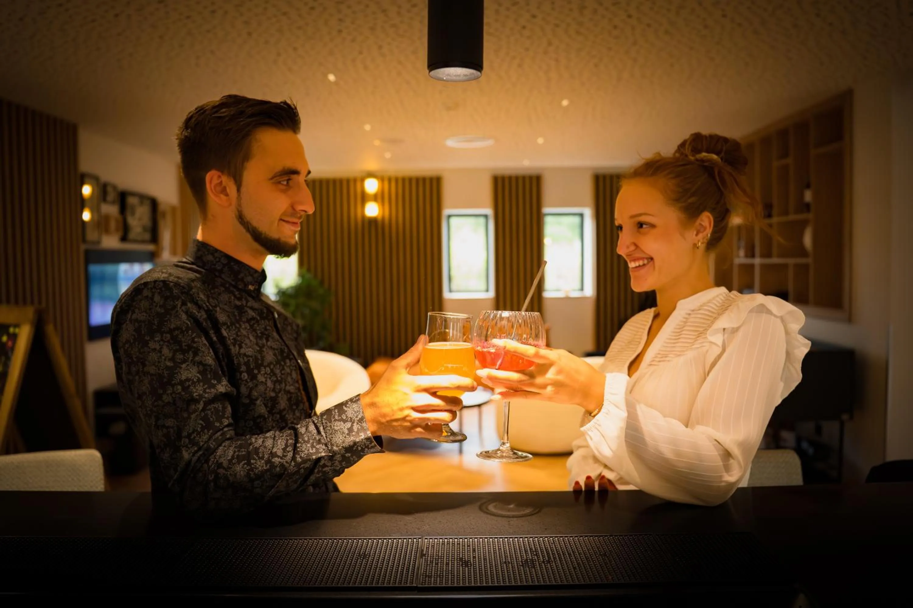 Food and drinks in Bô Hôtels Ambronay