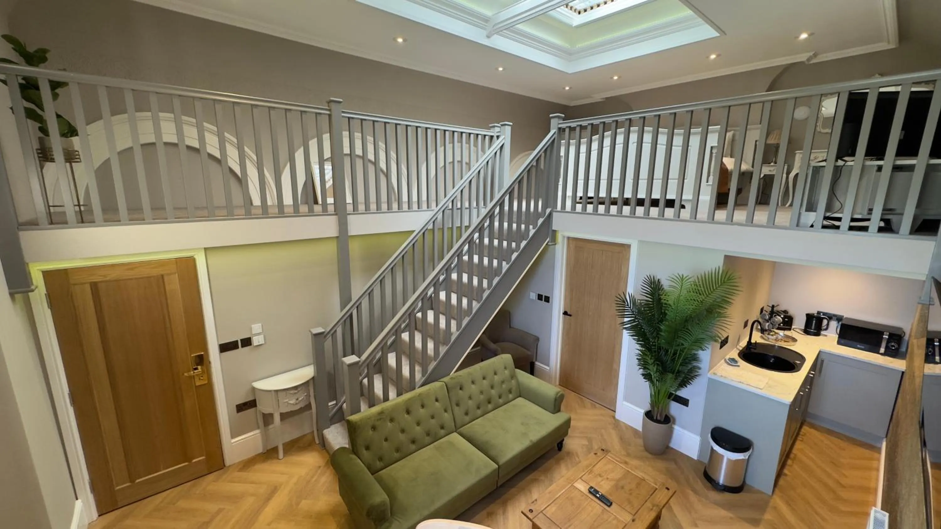 Kitchen or kitchenette in The Shrubbery Hotel, Ilminster