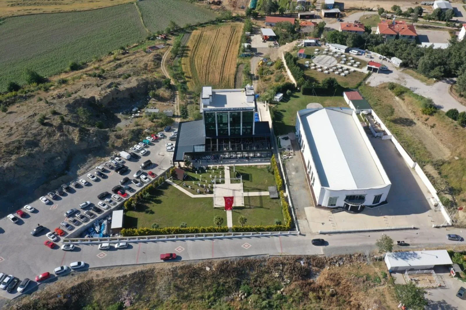 Garden in GÖRGÜLÜ HOTEL