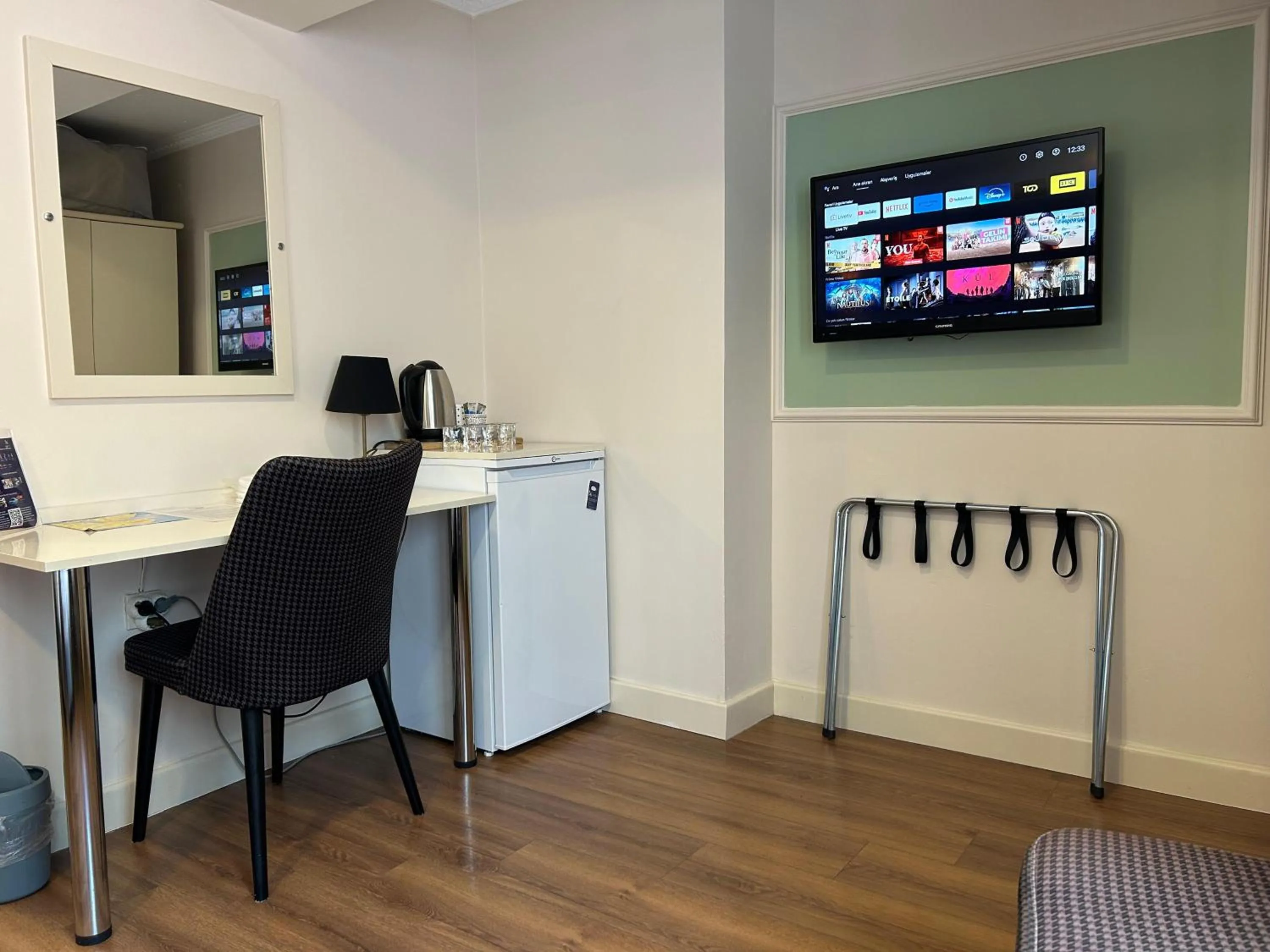 TV and multimedia in Naila Hotel