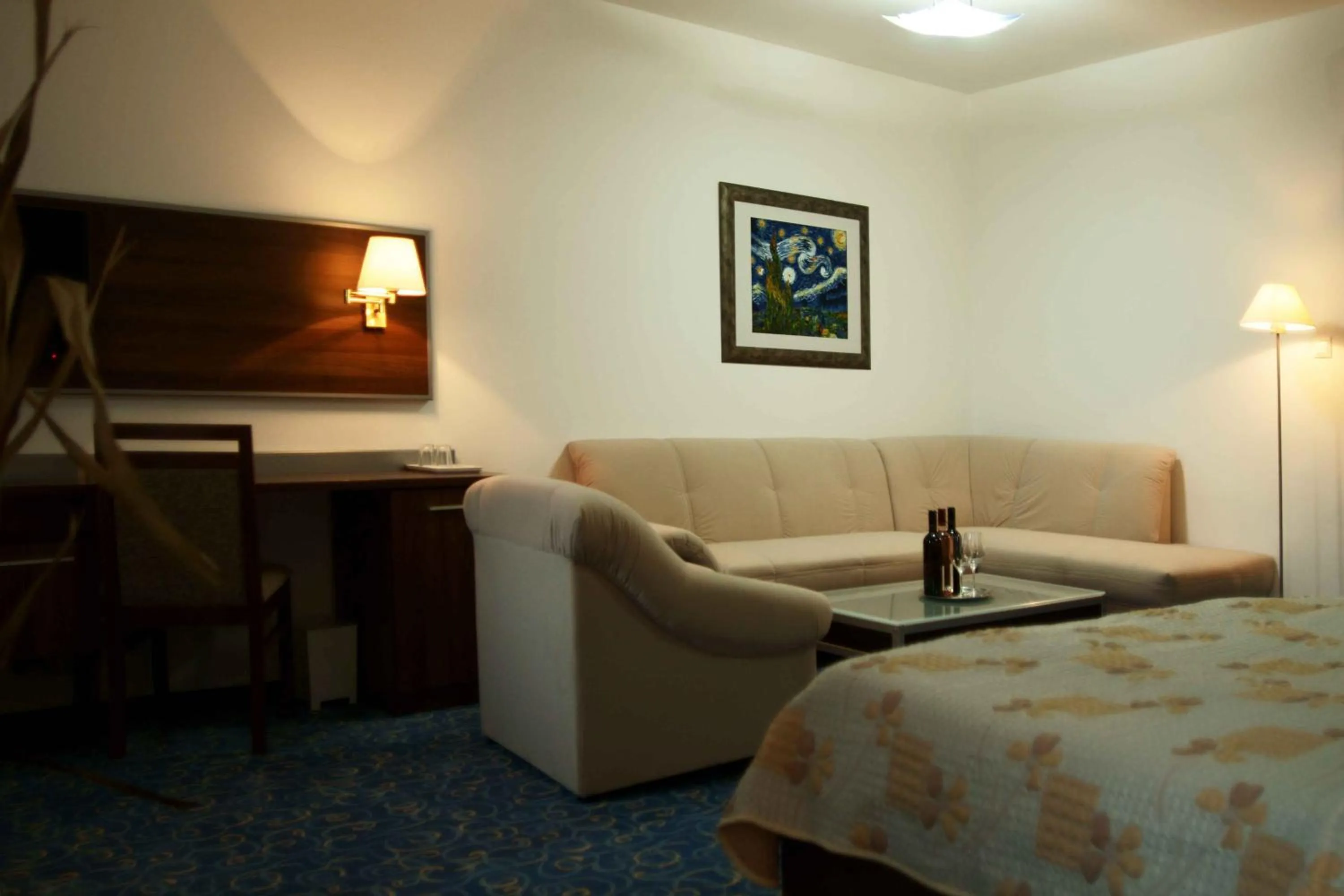 Photo of the whole room, Bed in Hotel Barbakan