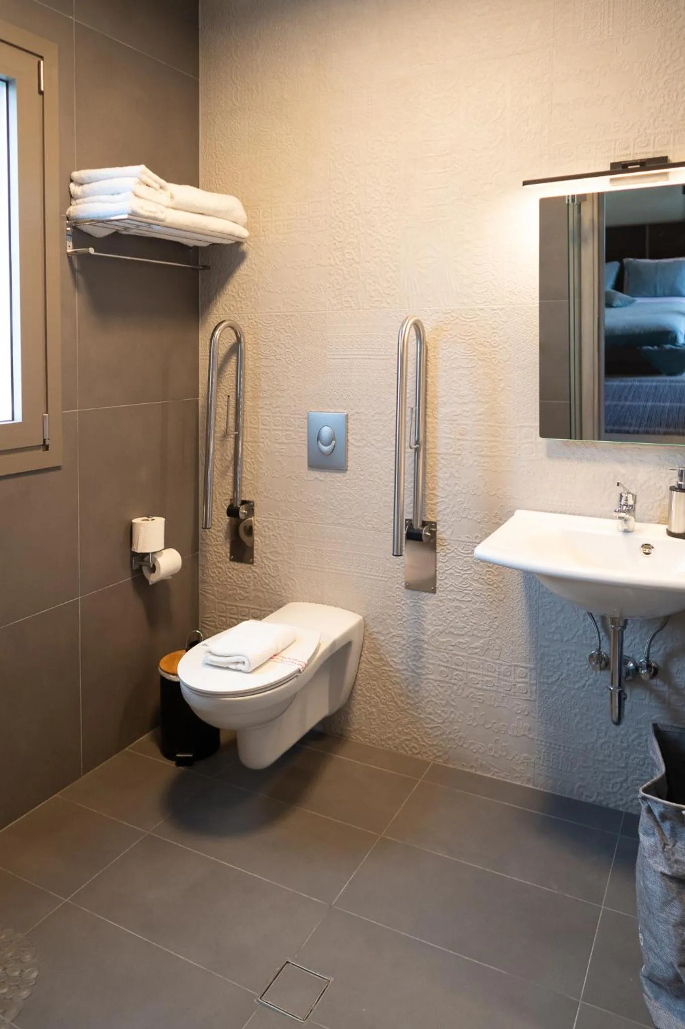 Akti Vigla Apartments