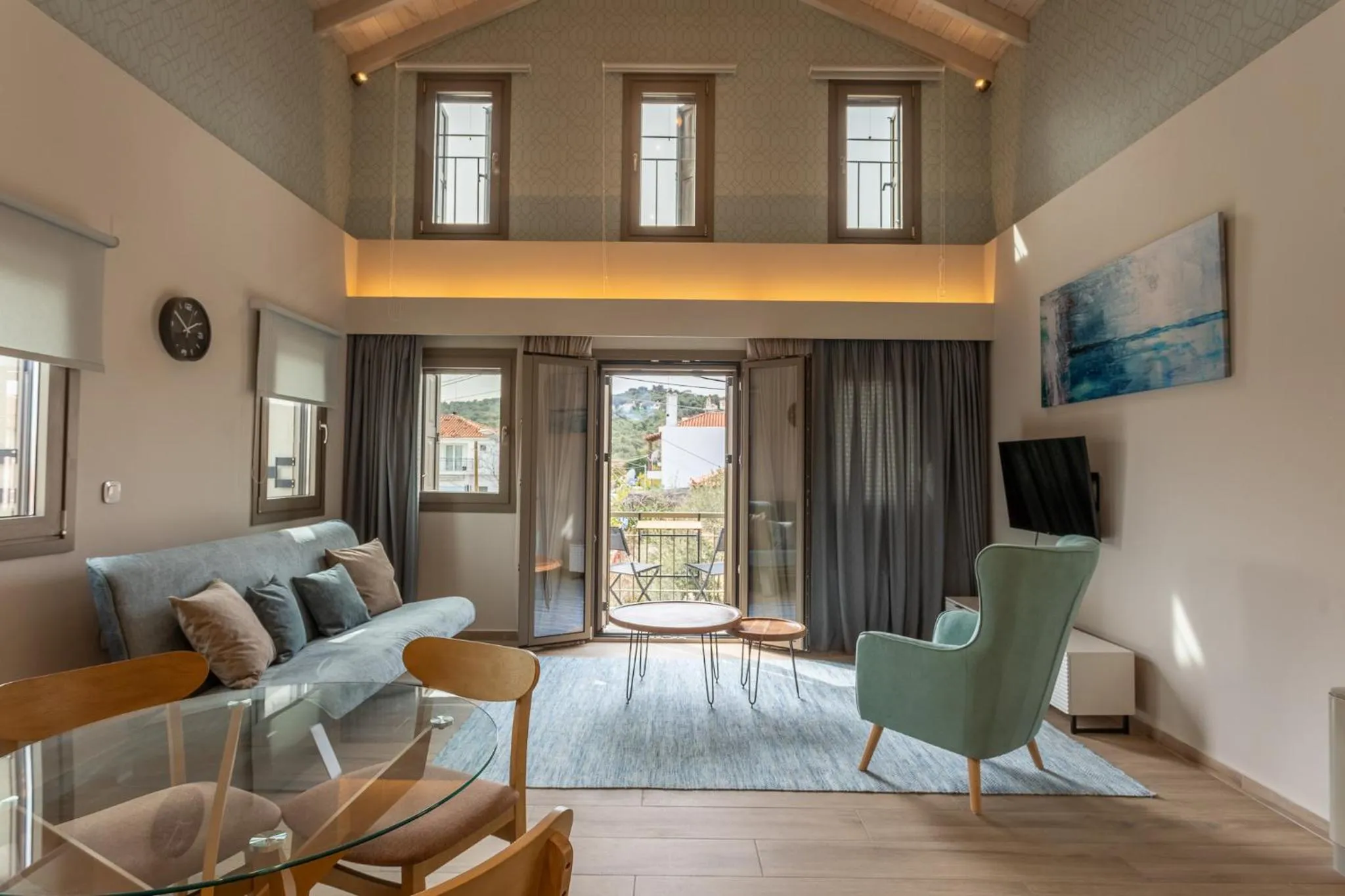 Communal lounge/ TV room in Akti Vigla Apartments