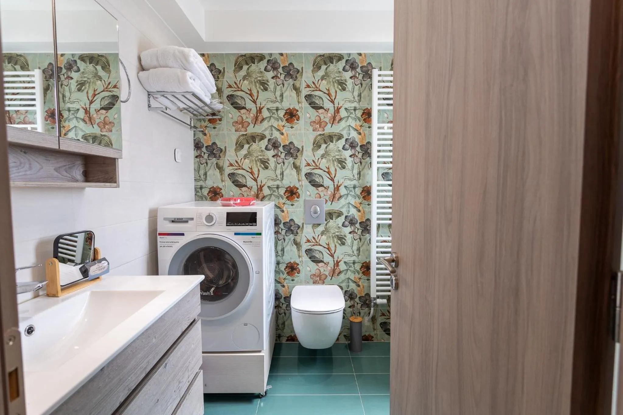 Toilet in Akti Vigla Apartments