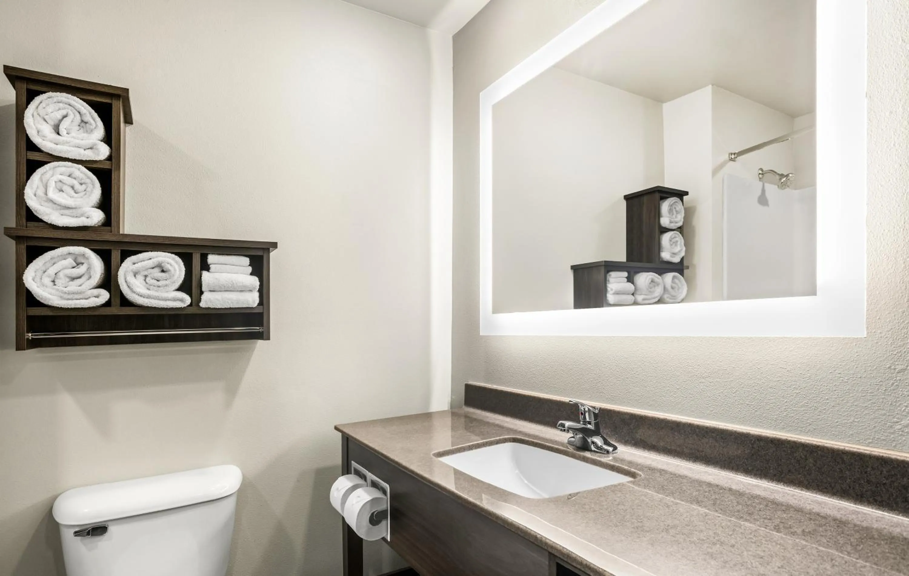 Toilet in My Place Hotel-Savannah Airport/Pooler, GA