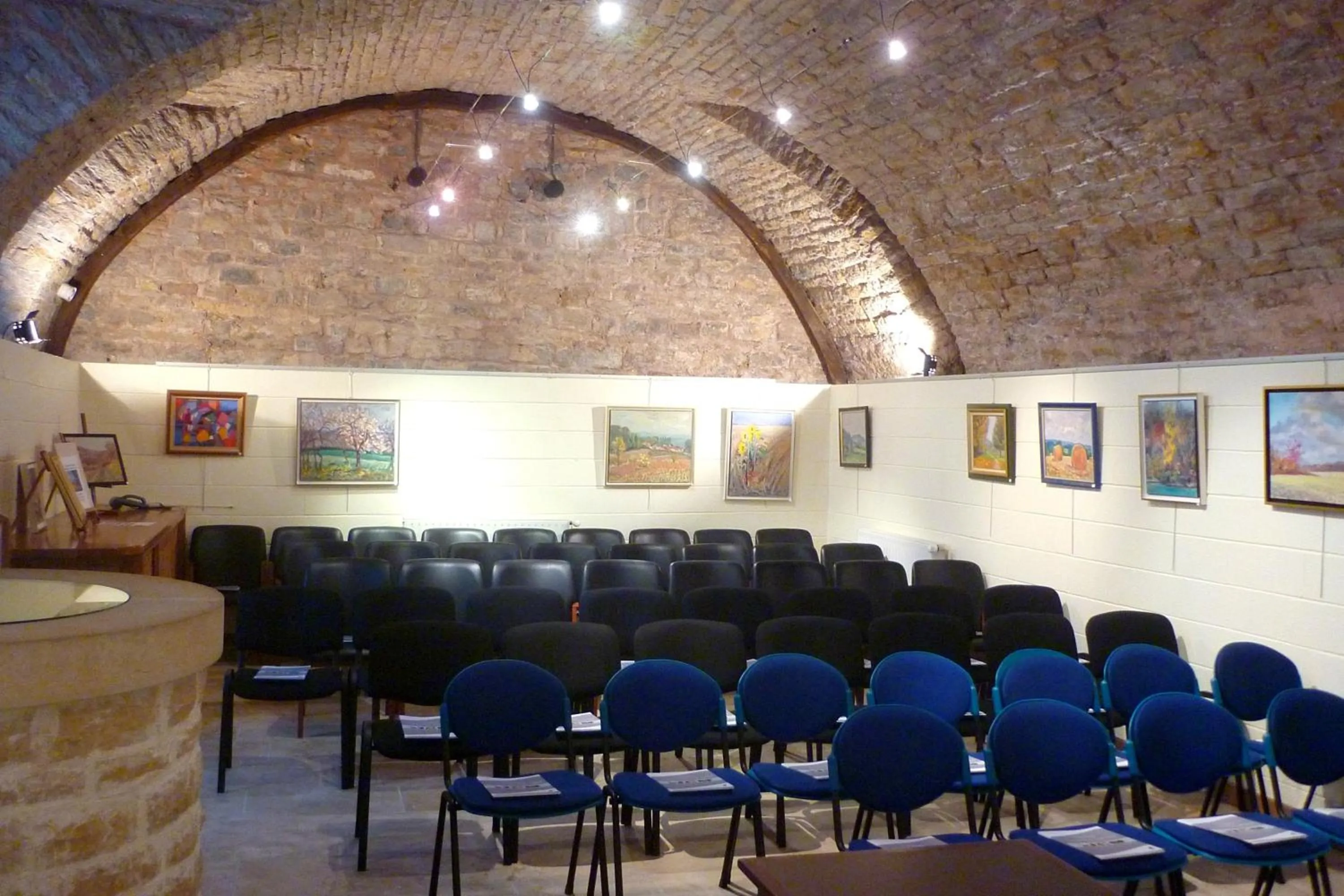 Meeting/conference room in Appart Hotel Charles Sander