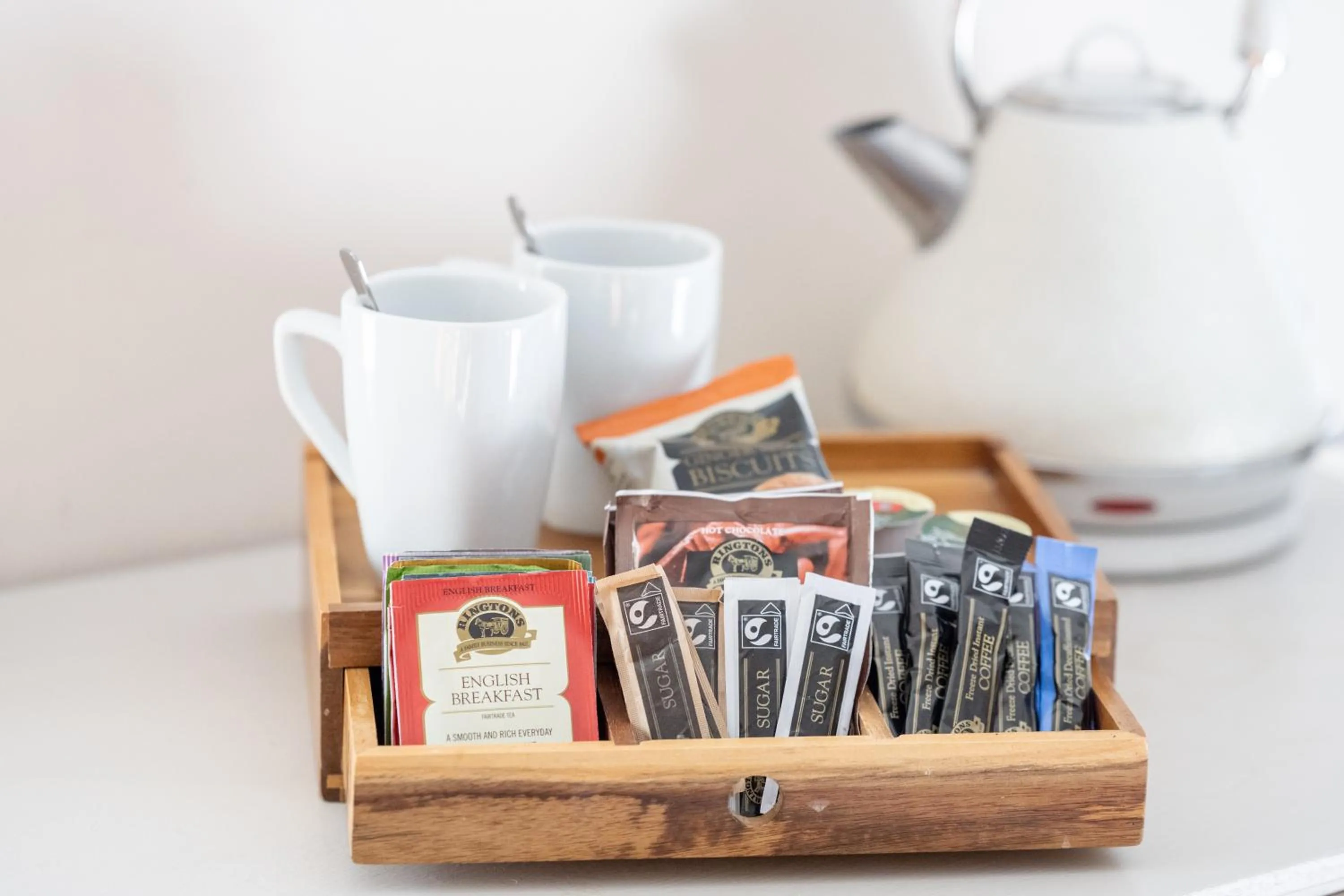 Coffee/tea facilities in The Lordleaze Hotel And Restaurant