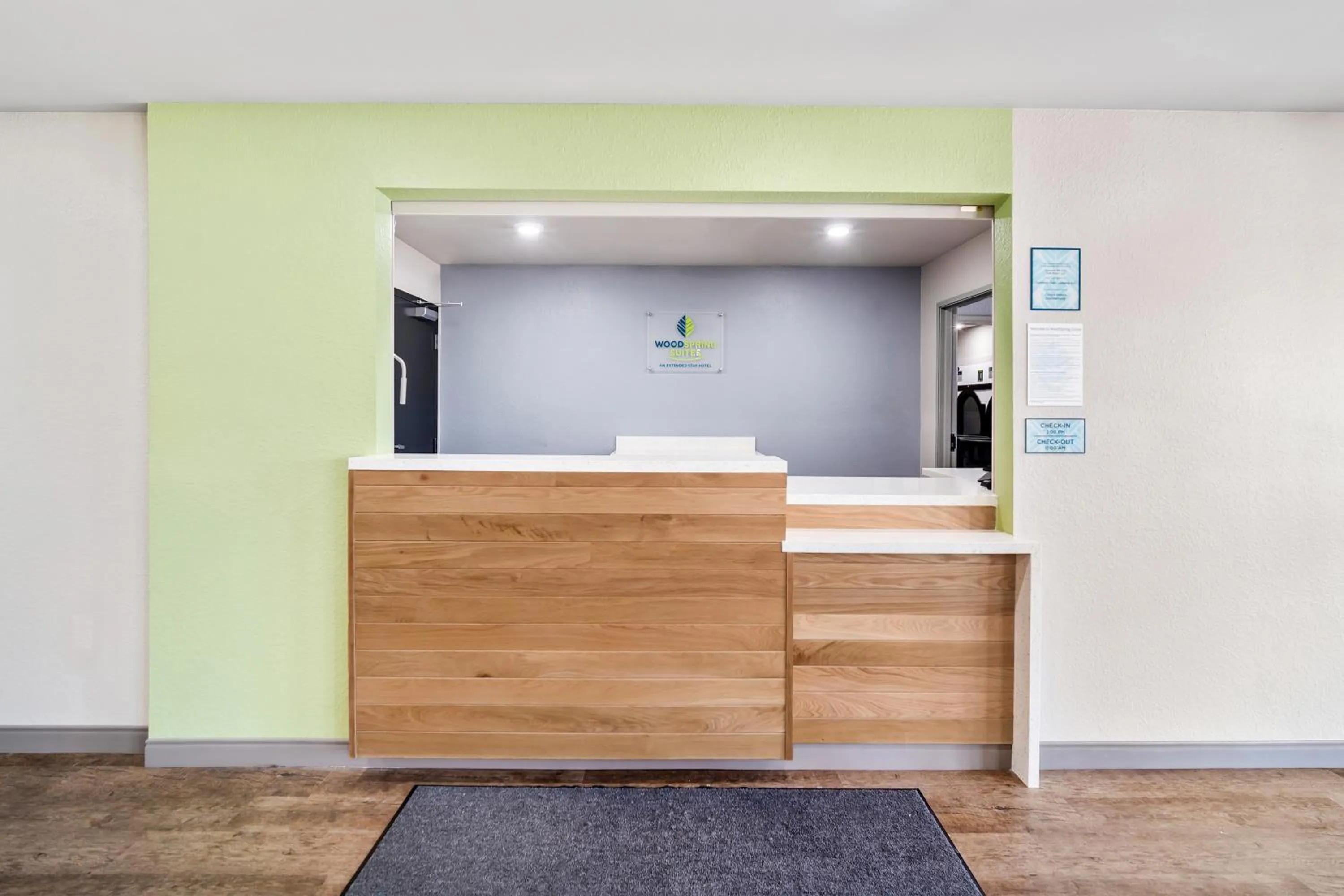 Lobby or reception in WoodSpring Suites Fort Myers - Cape Coral