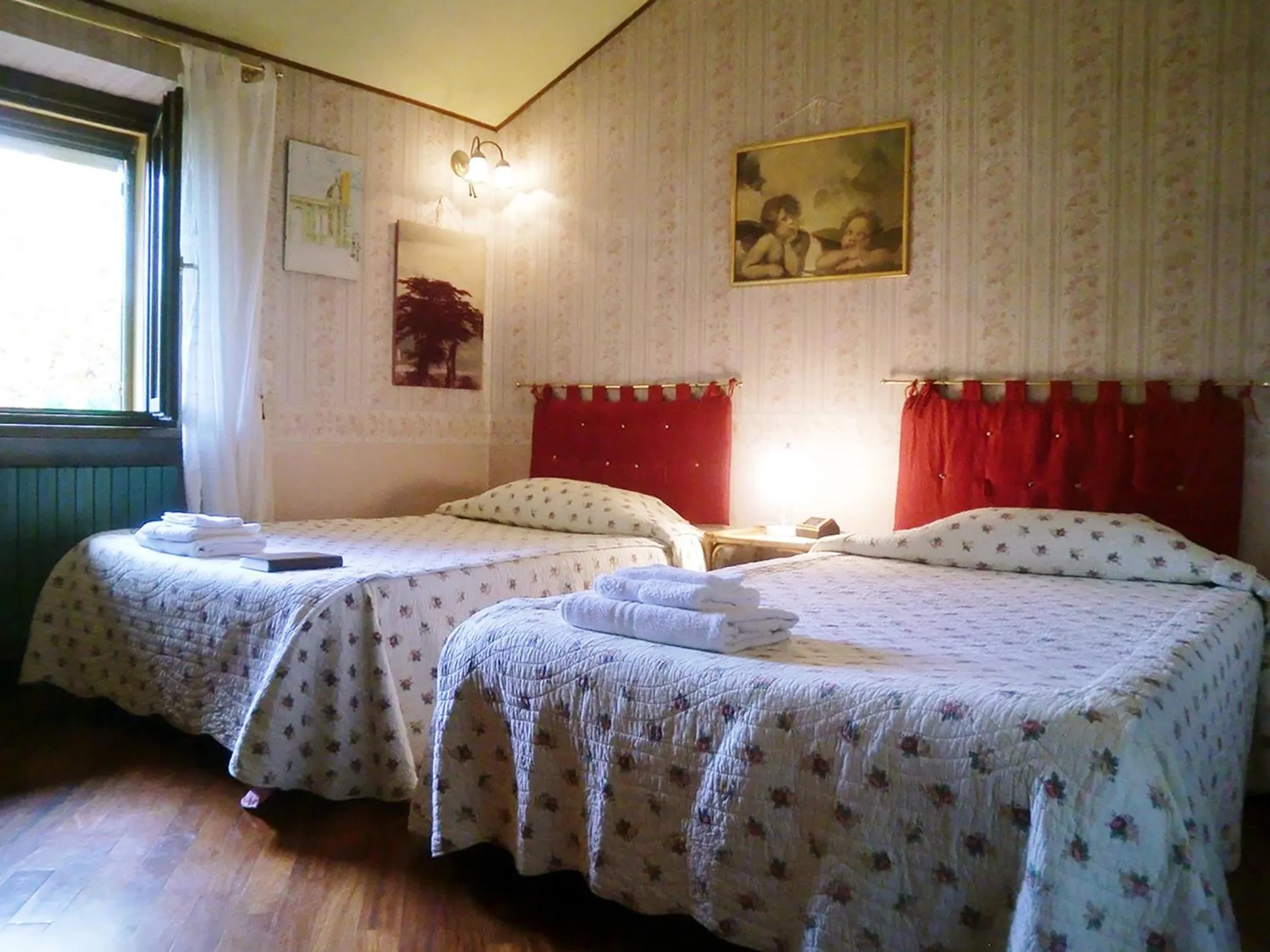 Photo of the whole room, Bed in B&B Piceno