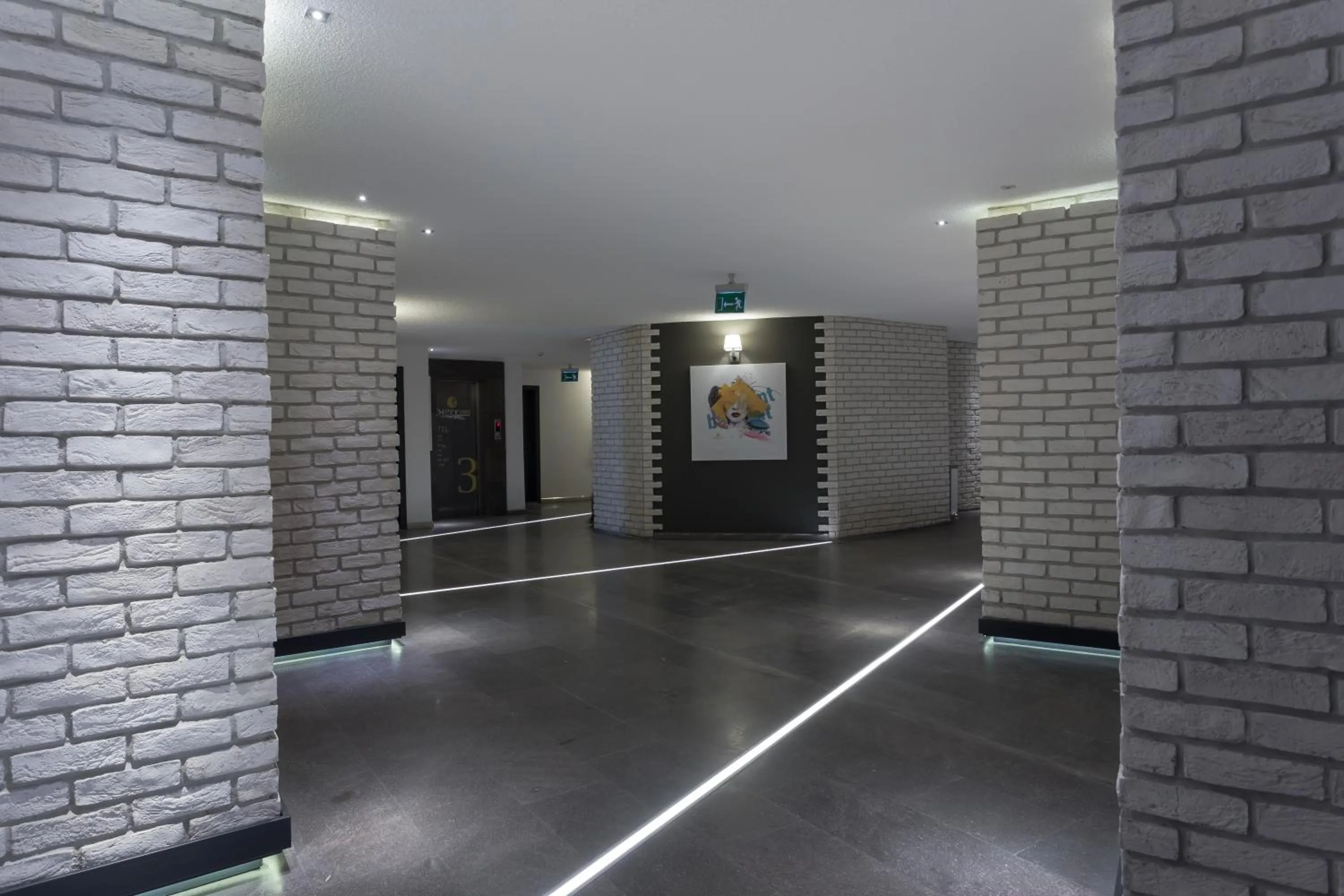 Decorative detail in Check Inn Suite Hotel & SPA