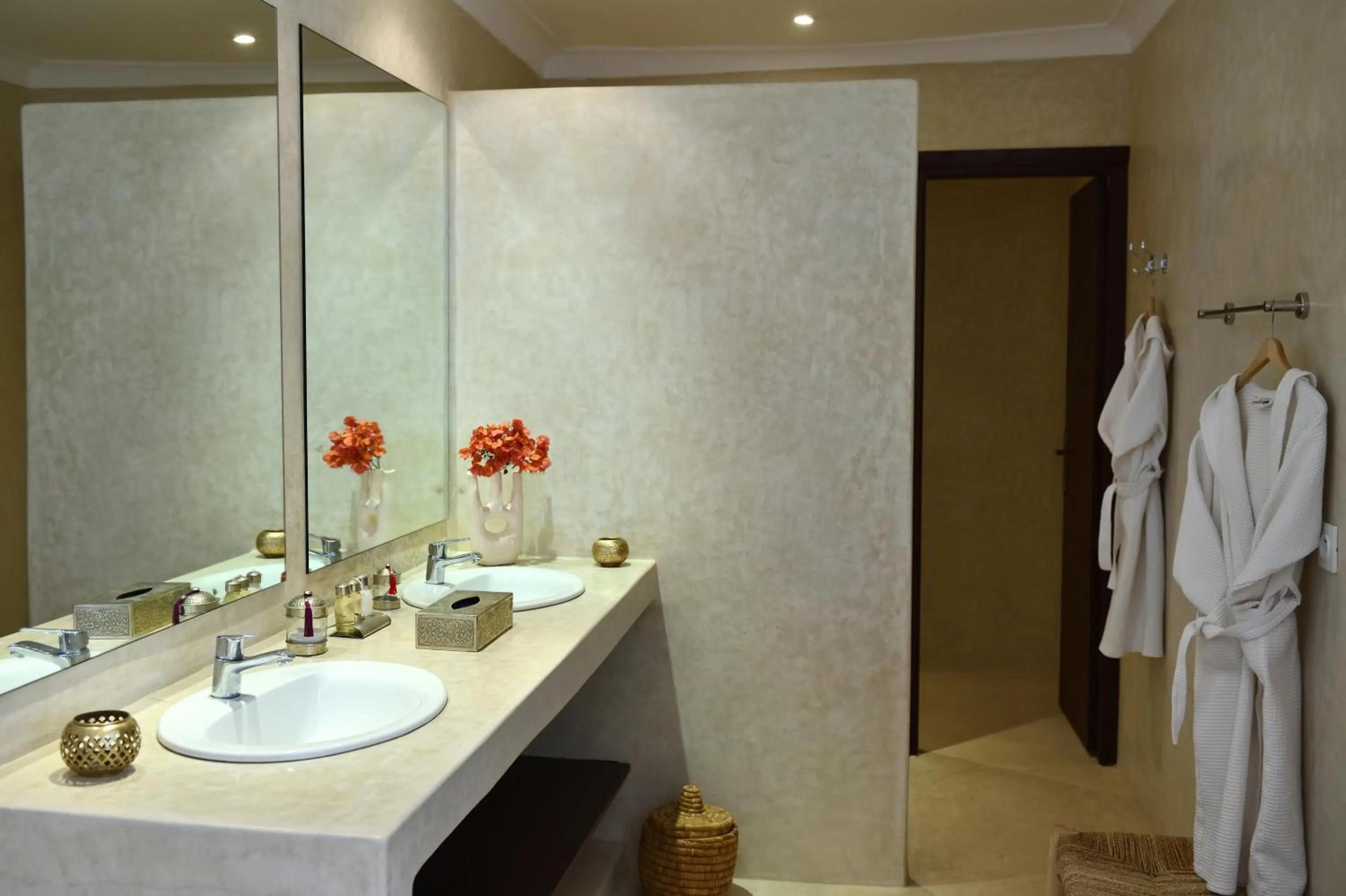 Bathroom in Riad L'Aziza