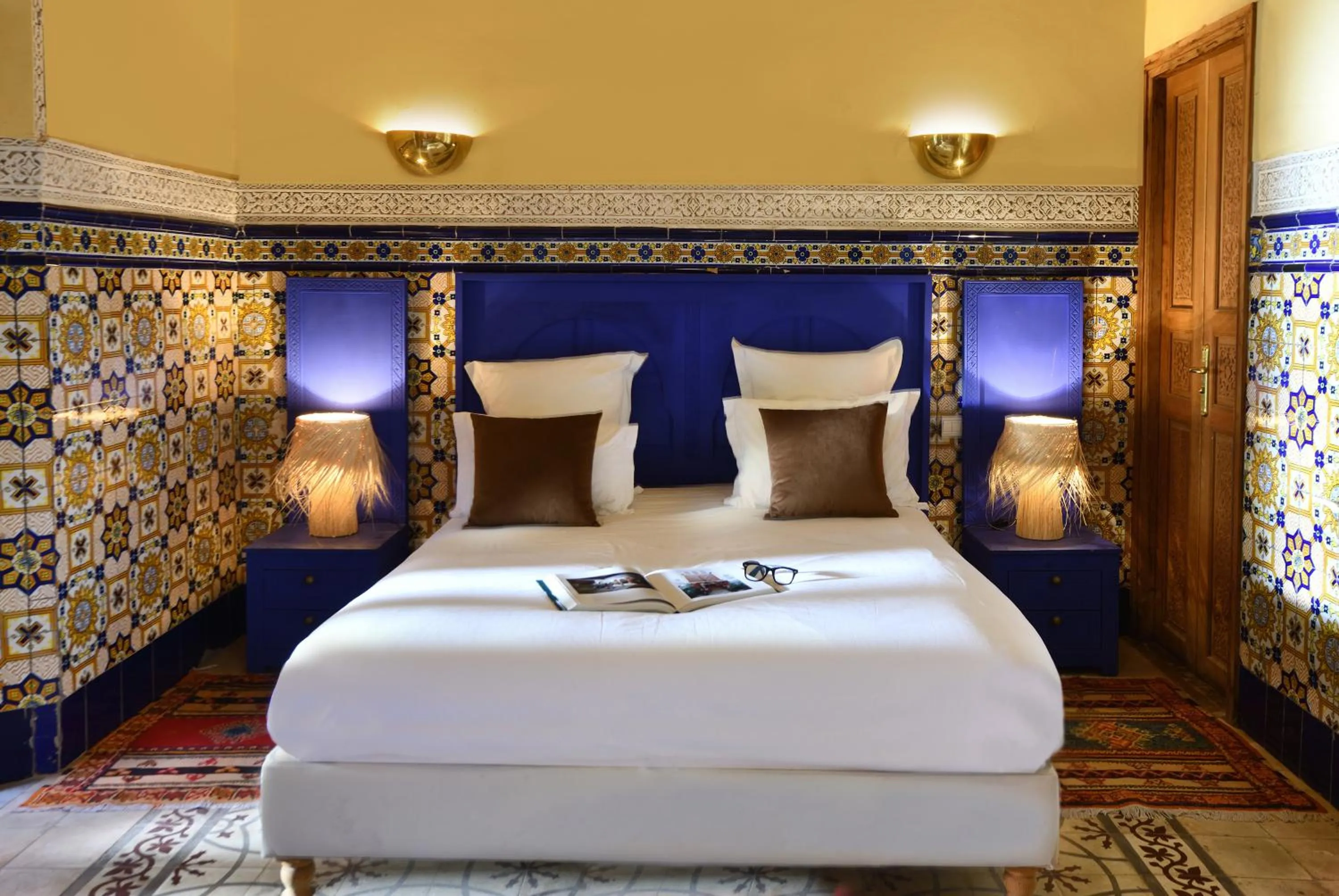 Photo of the whole room, Bed in Riad L'Aziza