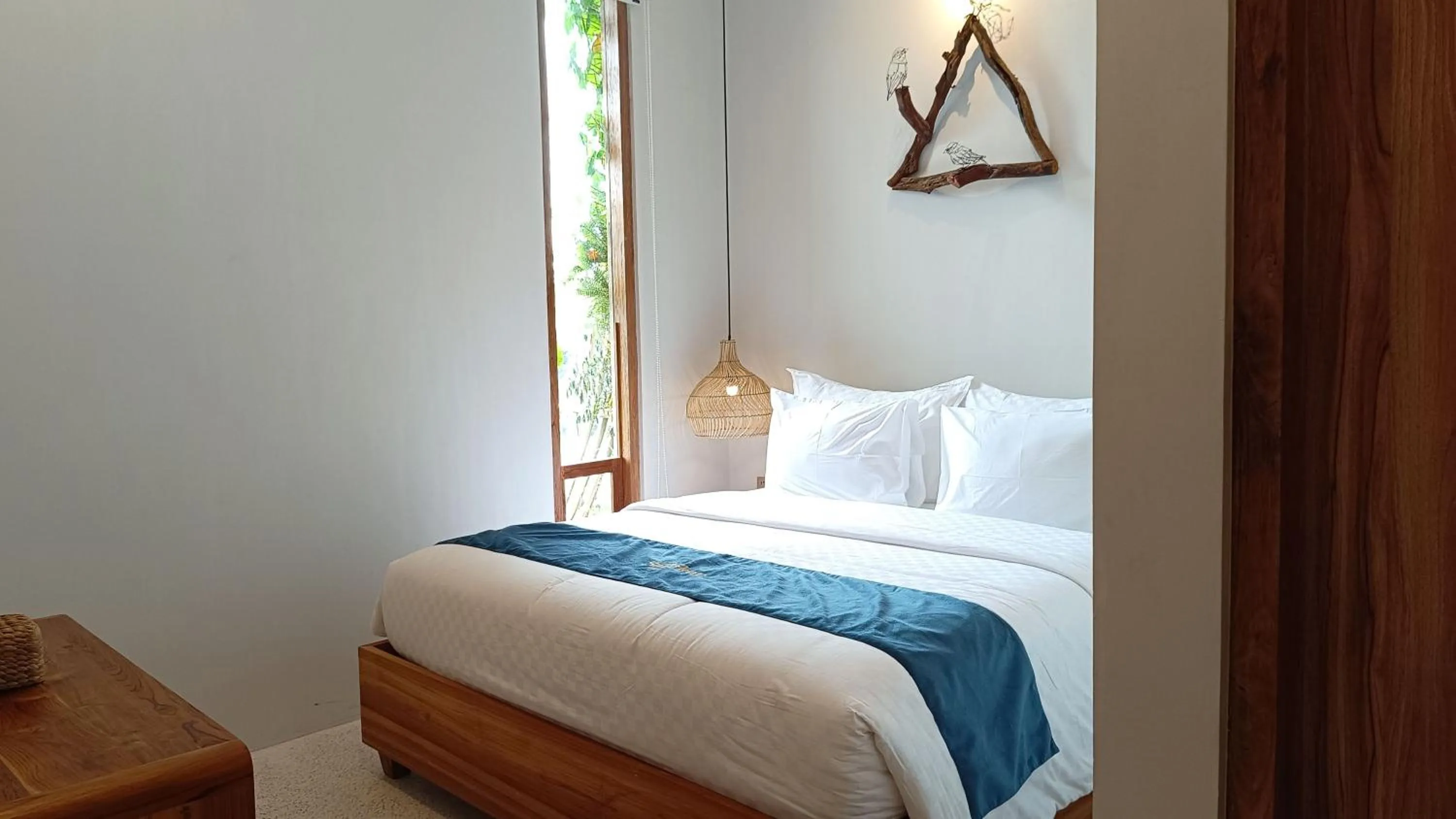 TV and multimedia, Bed in Sangkar Cottage & Eatery