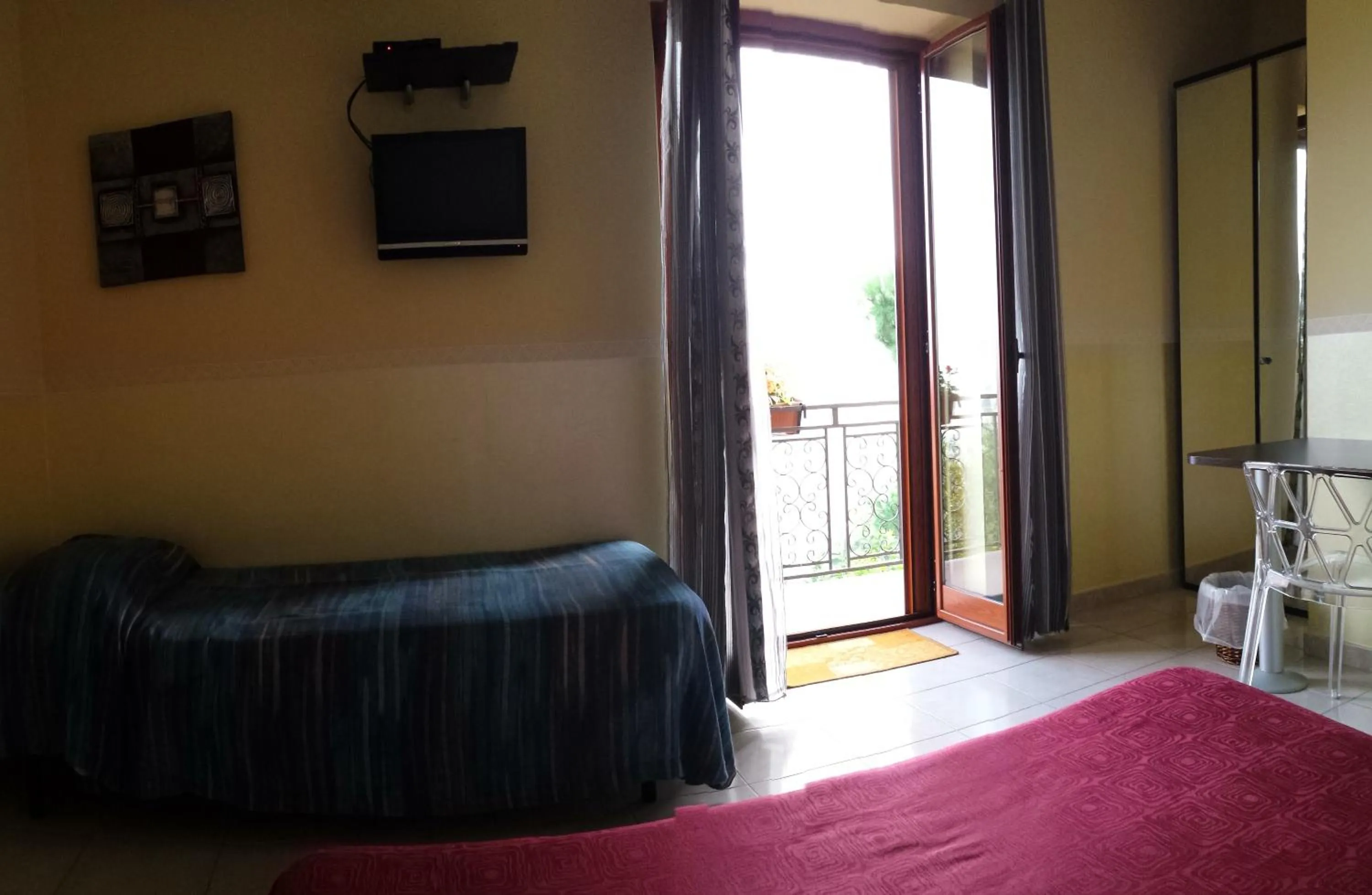 Bed in B&B Lo Sparviero