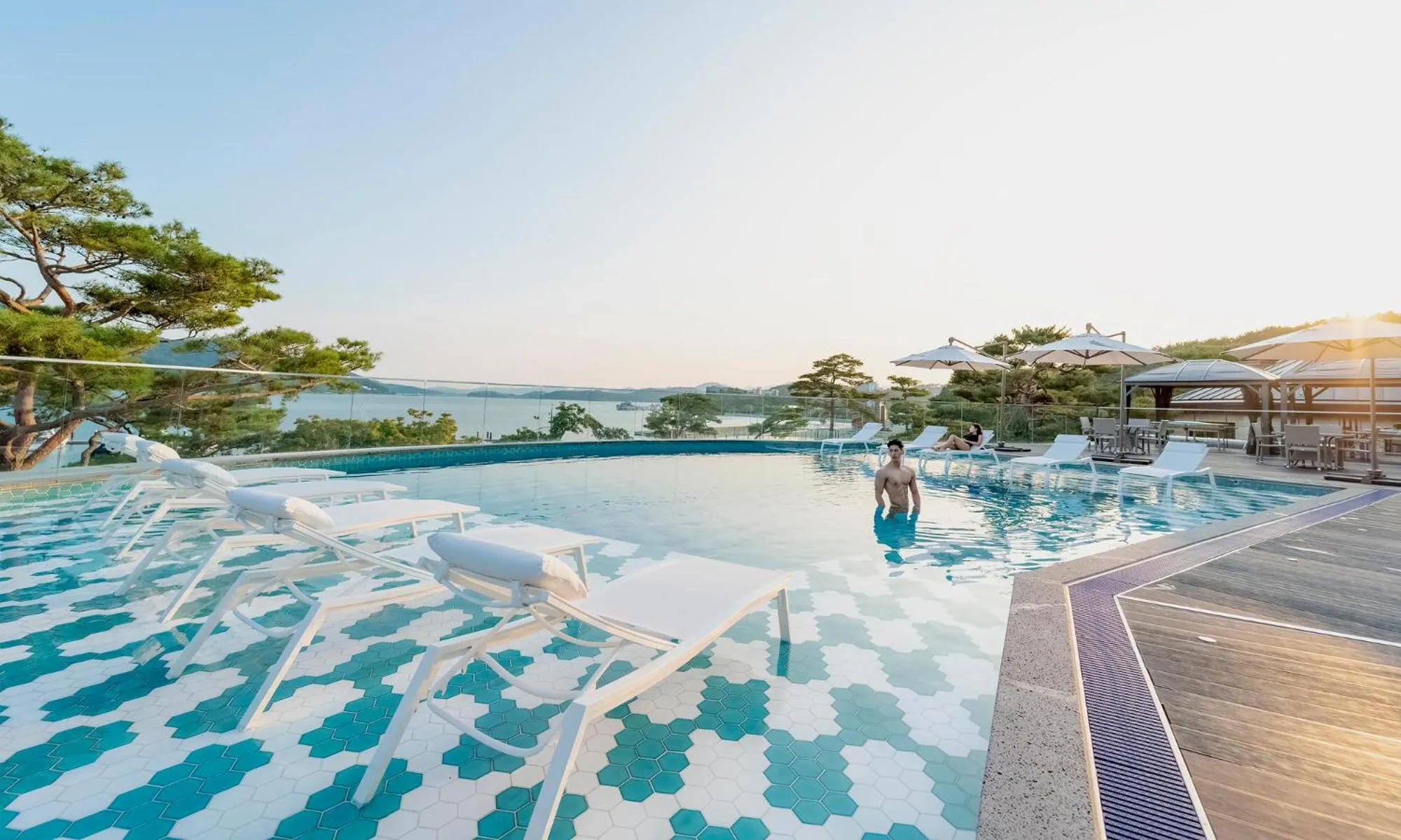 Swimming pool in Goseong hansan marina