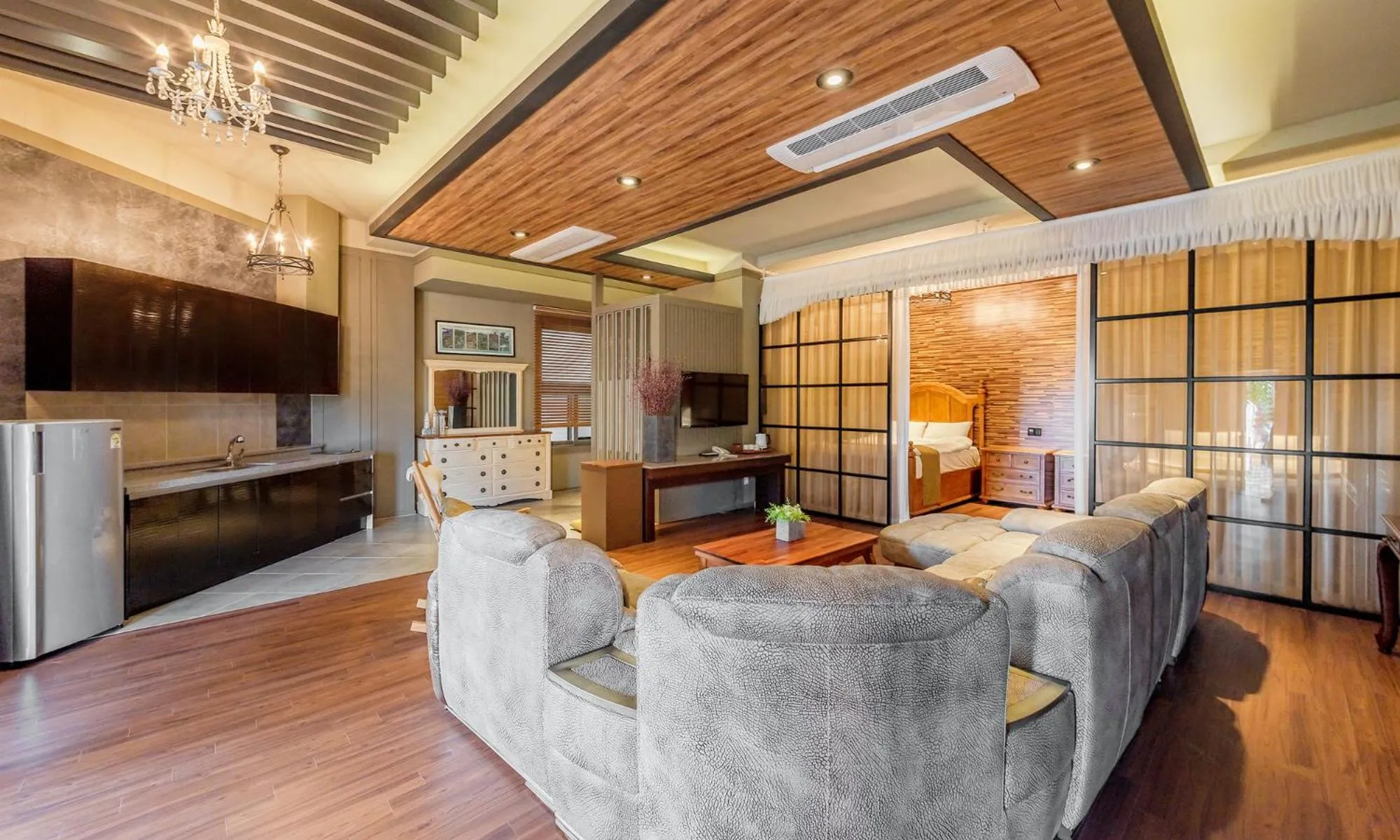 TV and multimedia in Goseong hansan marina