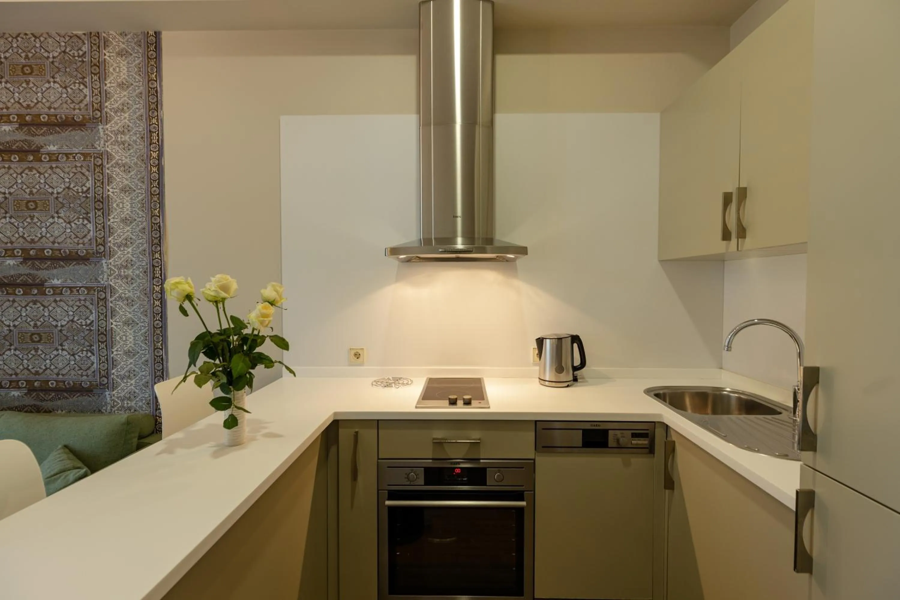 kitchen in Le Port Boutique Apart Hotel