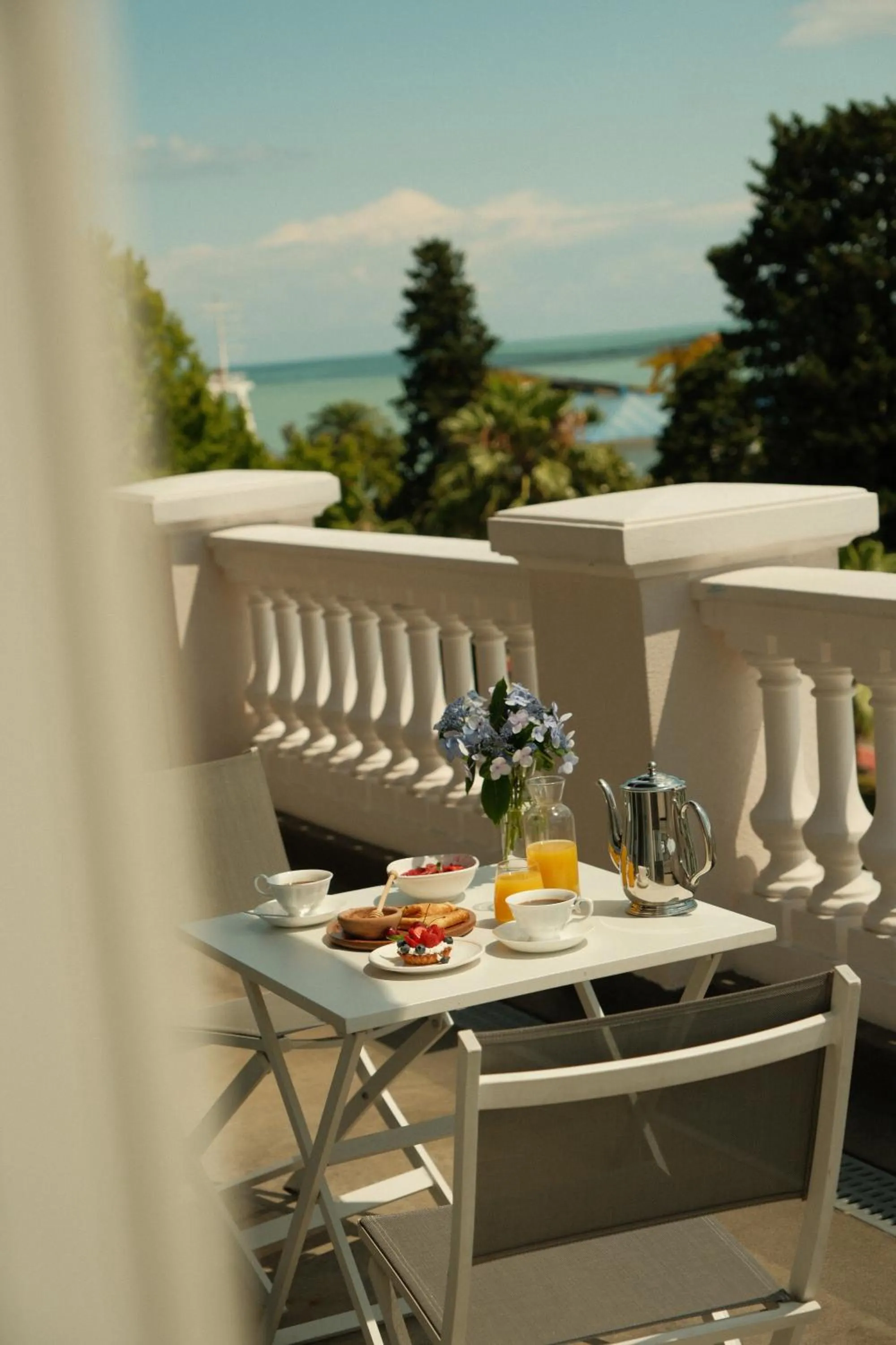 Breakfast in Le Port Boutique Apart Hotel