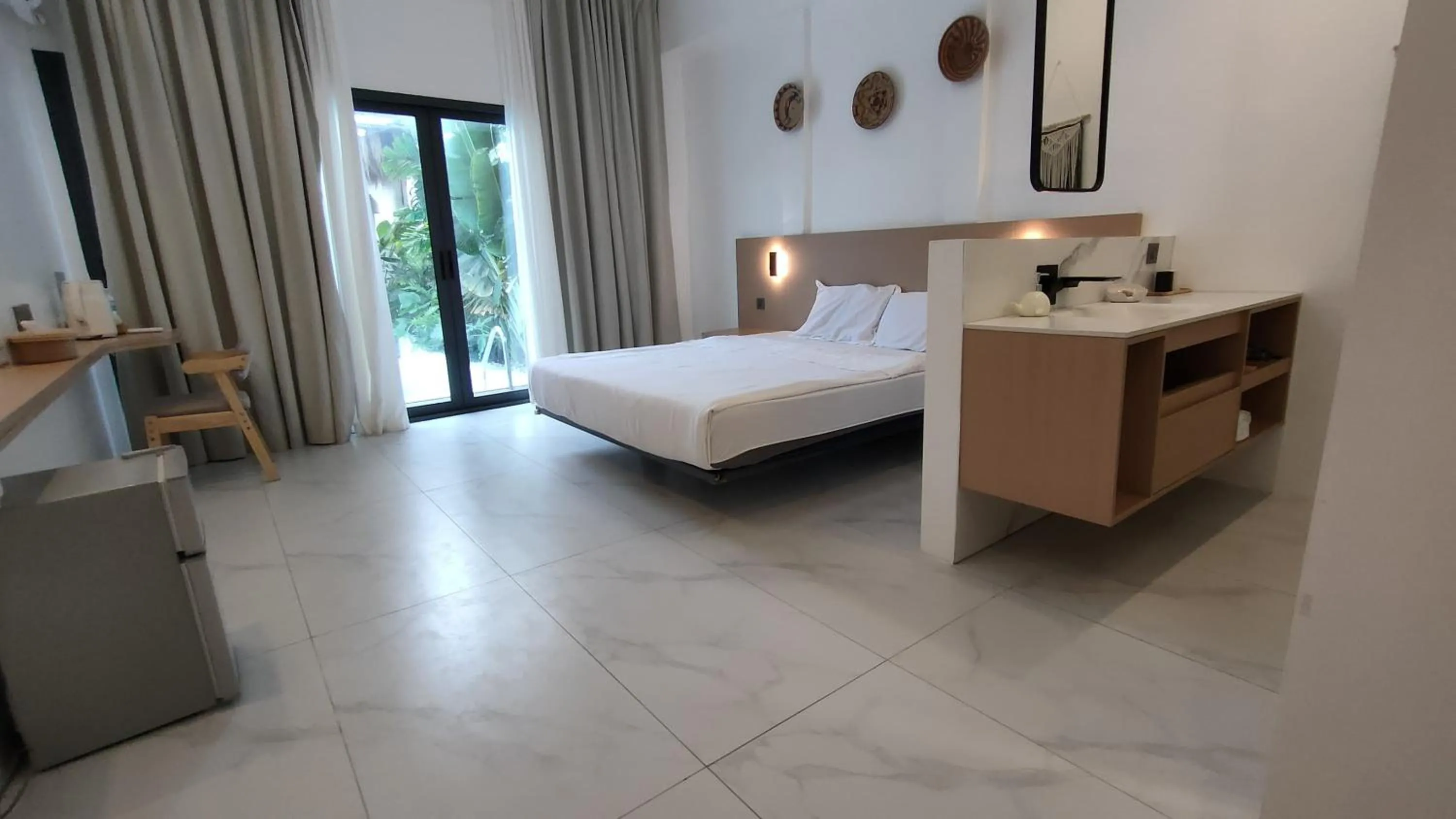 Bed in Diving Addiction Resort