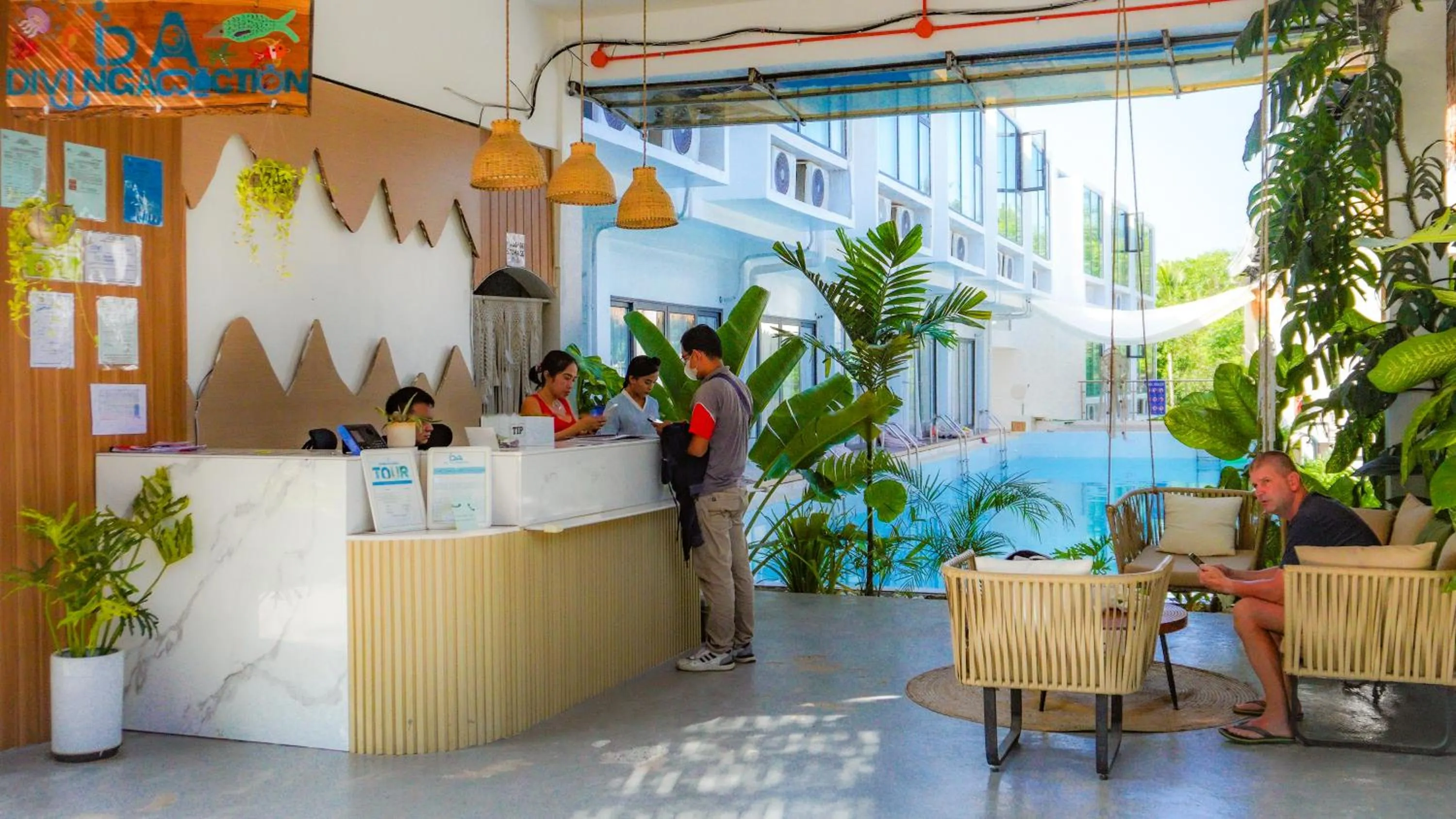 Area and facilities in Diving Addiction Resort