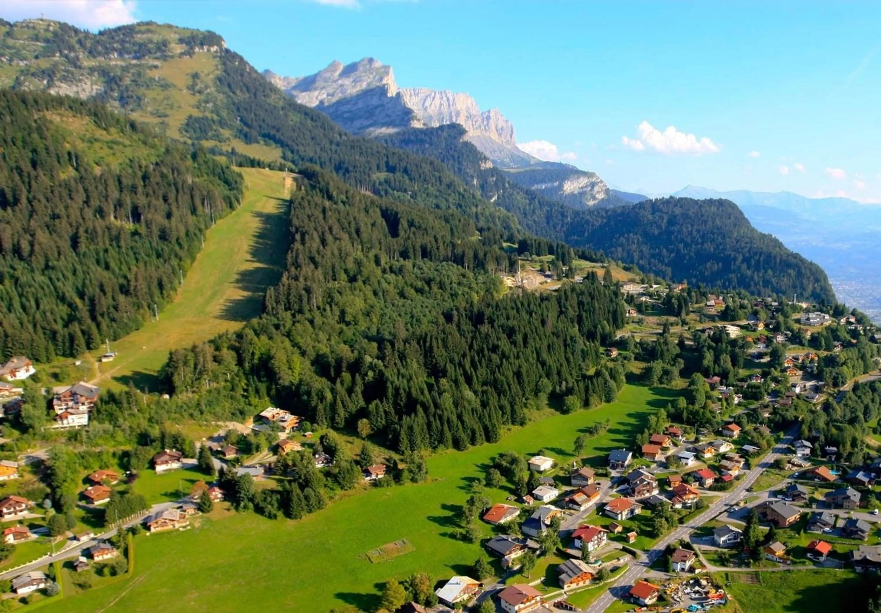 Nearby landmark in Village Club Les Tavaillons
