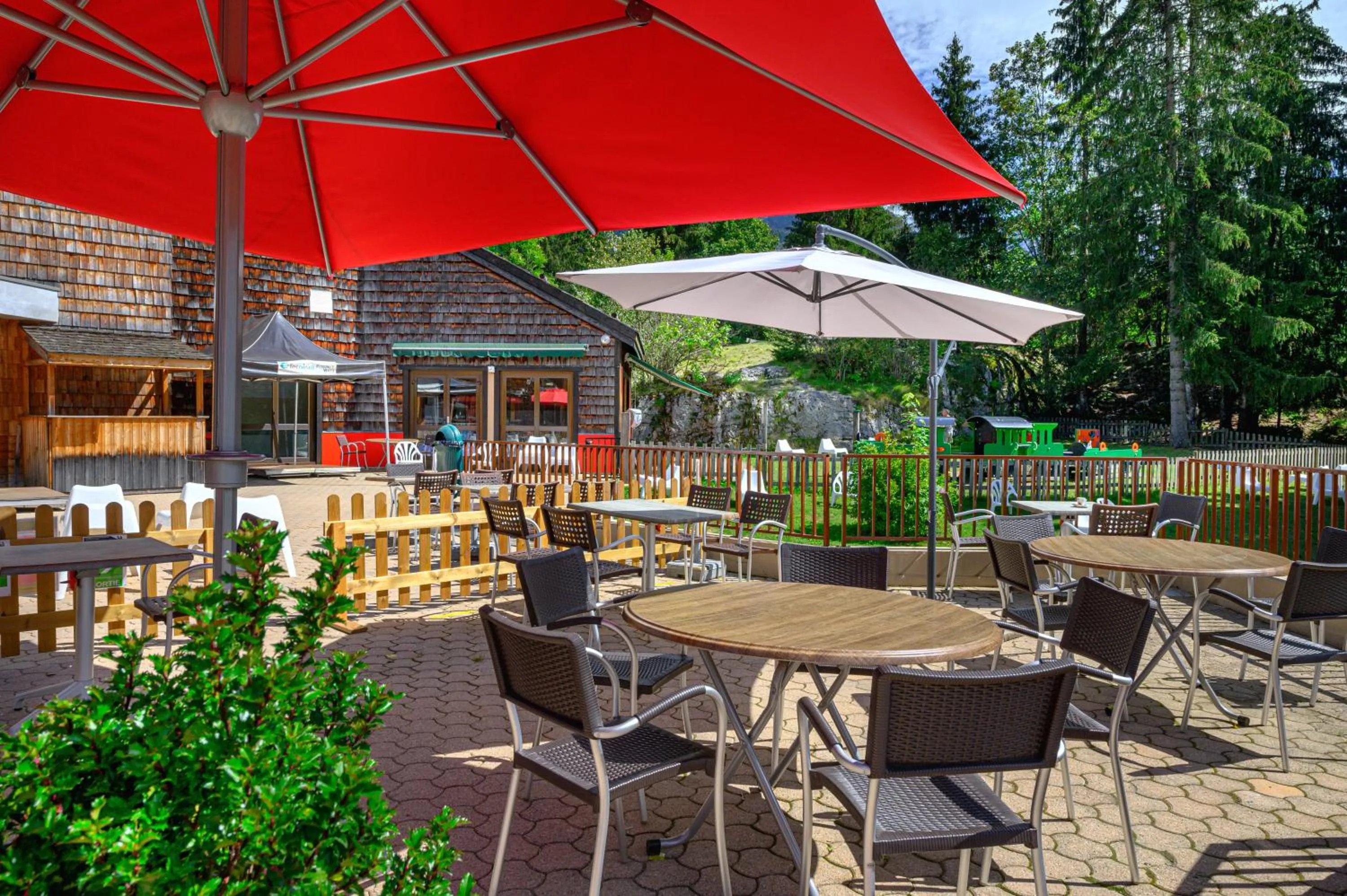 Property building in Village Club Les Tavaillons