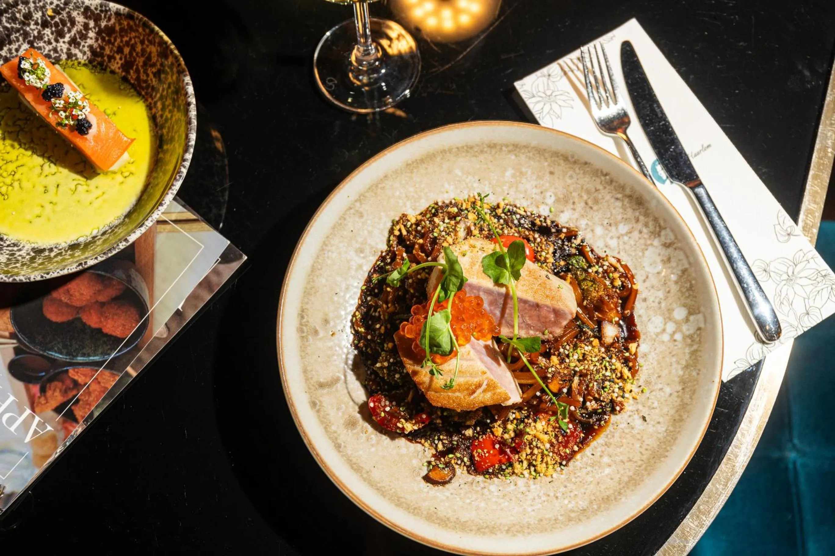 Restaurant/places to eat in Ambassador City Centre Hotel