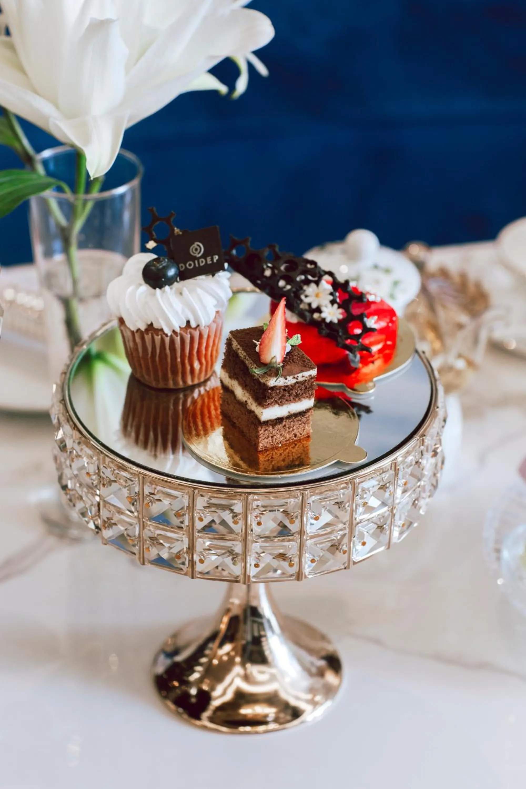 Food and drinks in SANDALS AQUILA HOTEL