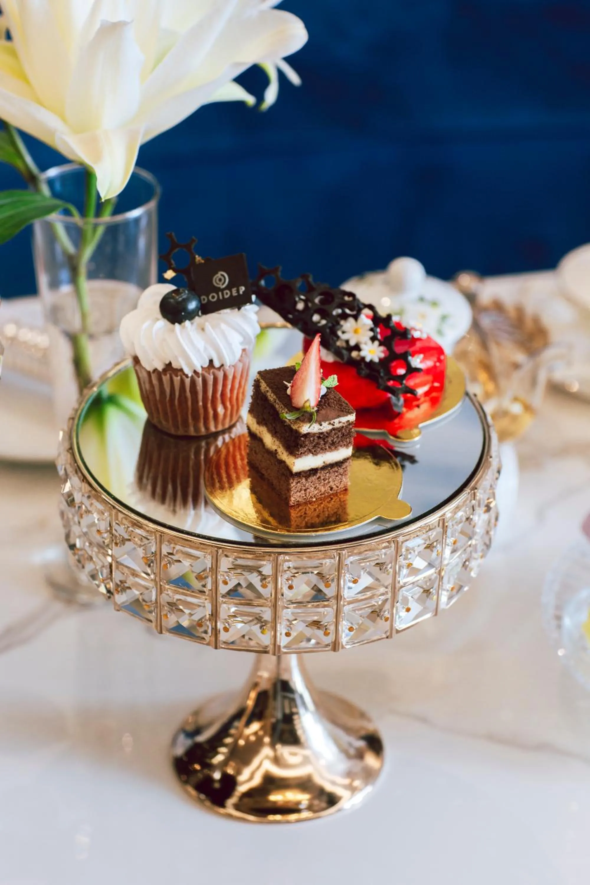 Food and drinks in SANDALS AQUILA HOTEL