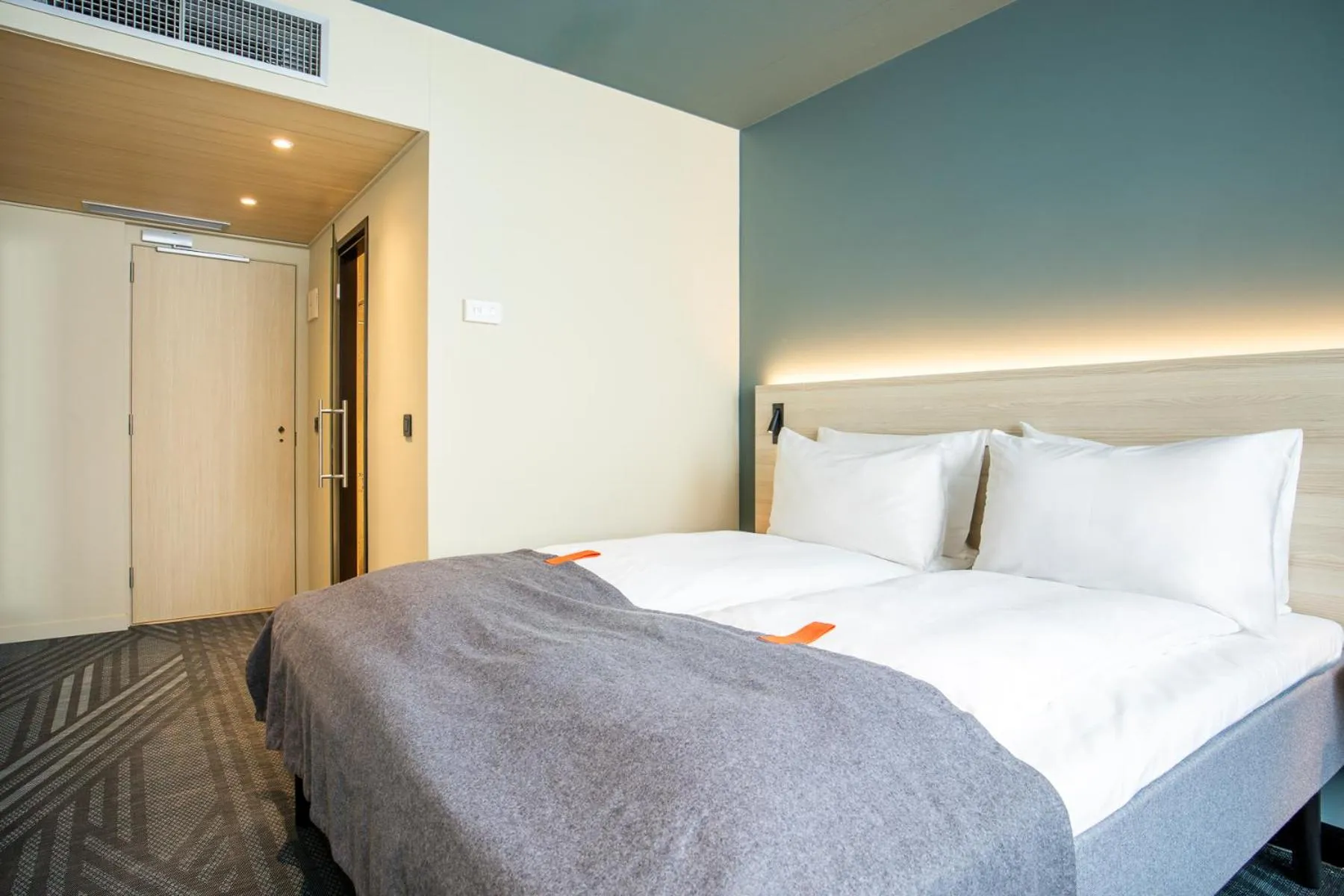 Bed in Citybox Brussels Centre Louise