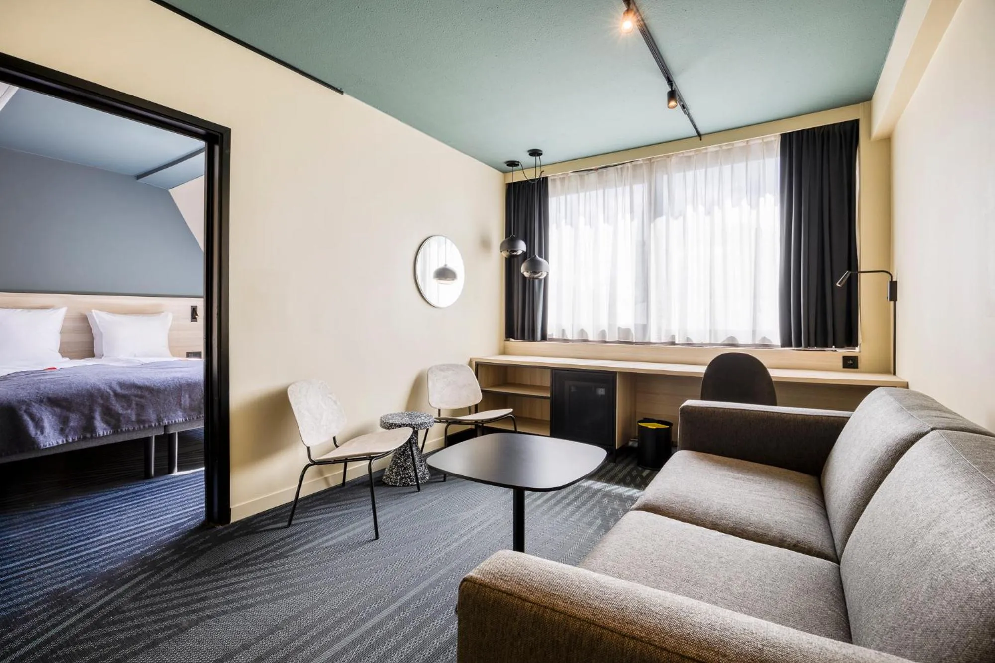 Seating area, Bed in Citybox Brussels Centre Louise