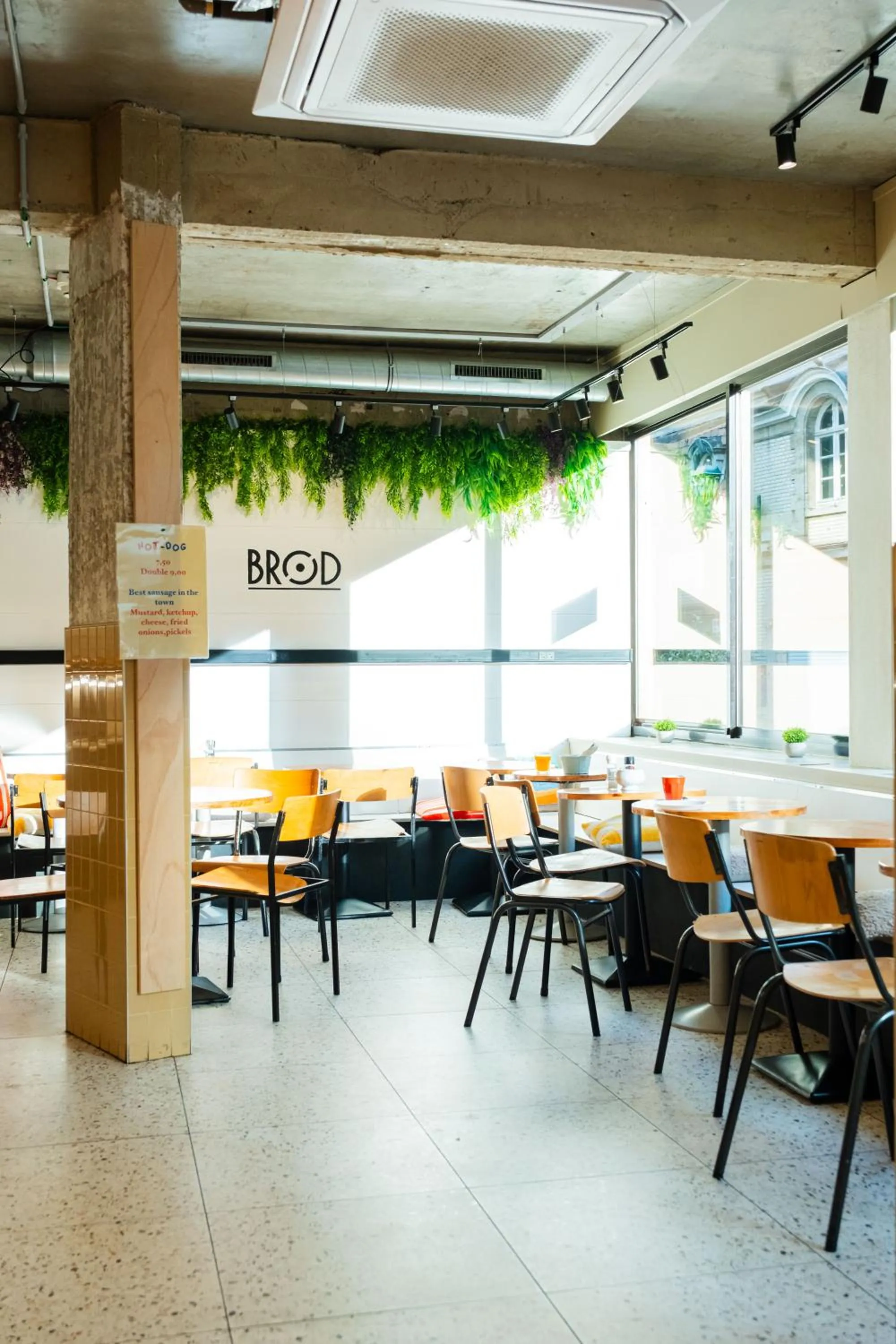 Restaurant/places to eat in Citybox Brussels Centre Louise