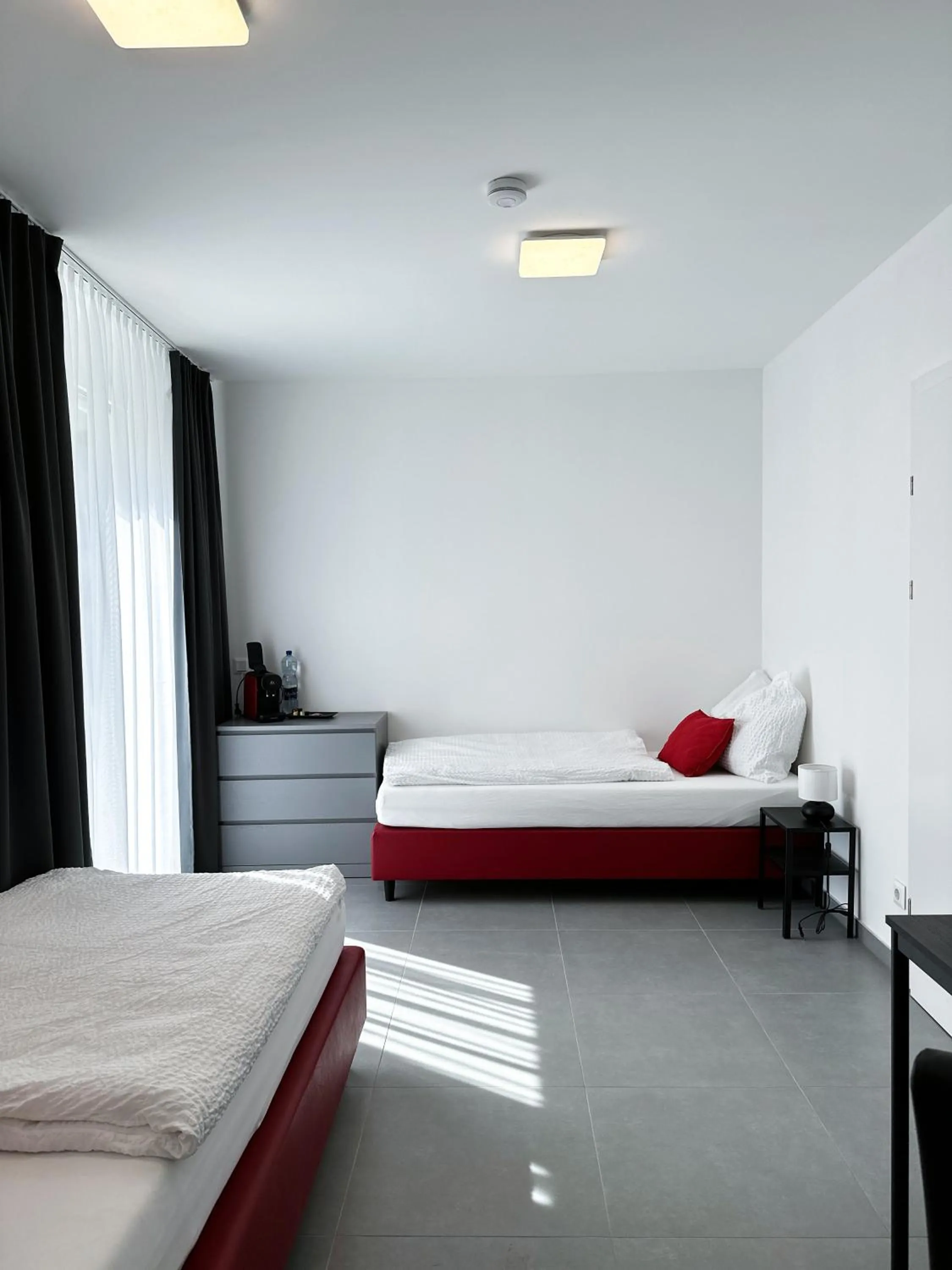 Photo of the whole room, Bed in Grazora Living Apartments