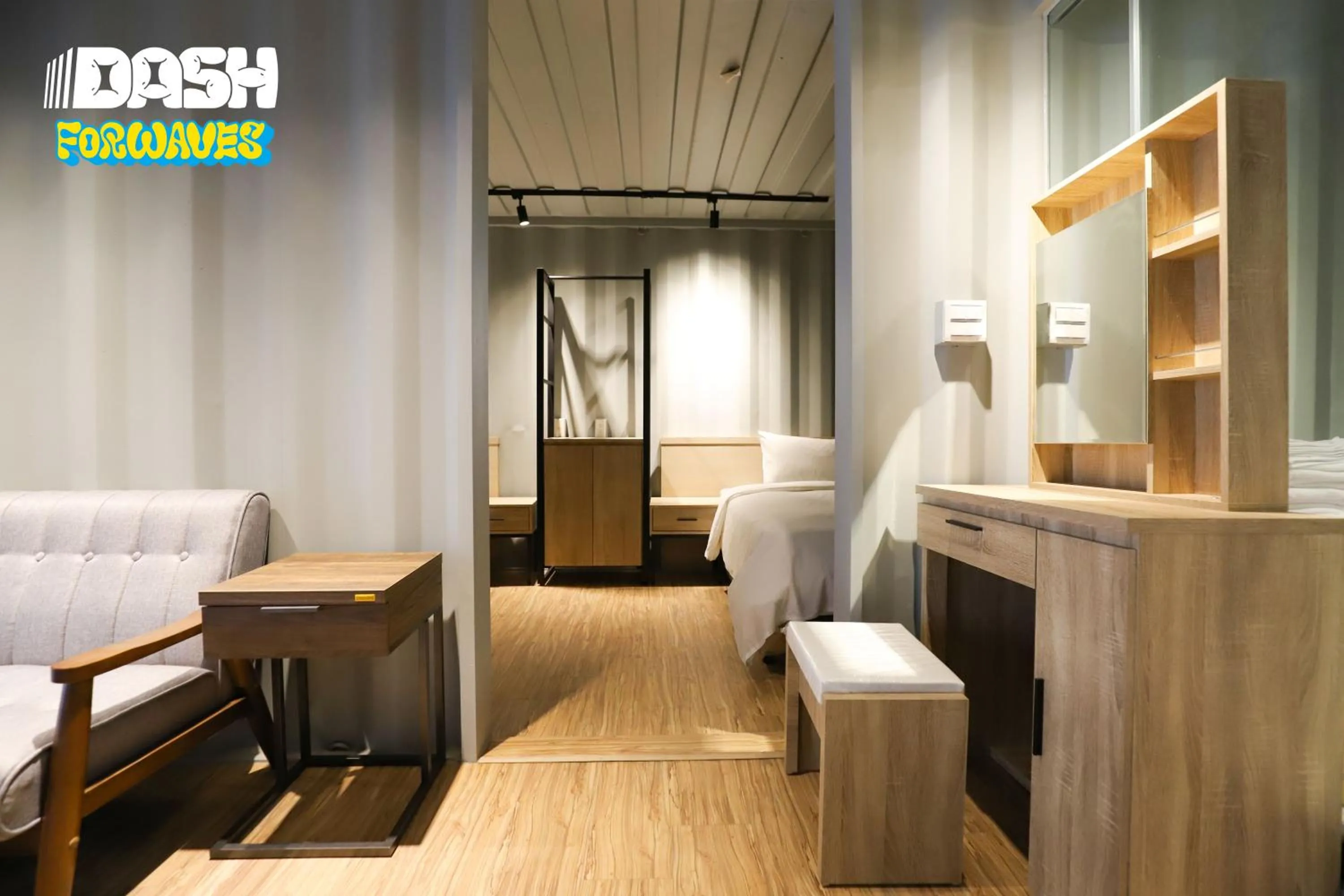 Living room in Dash Forwaves Hotel