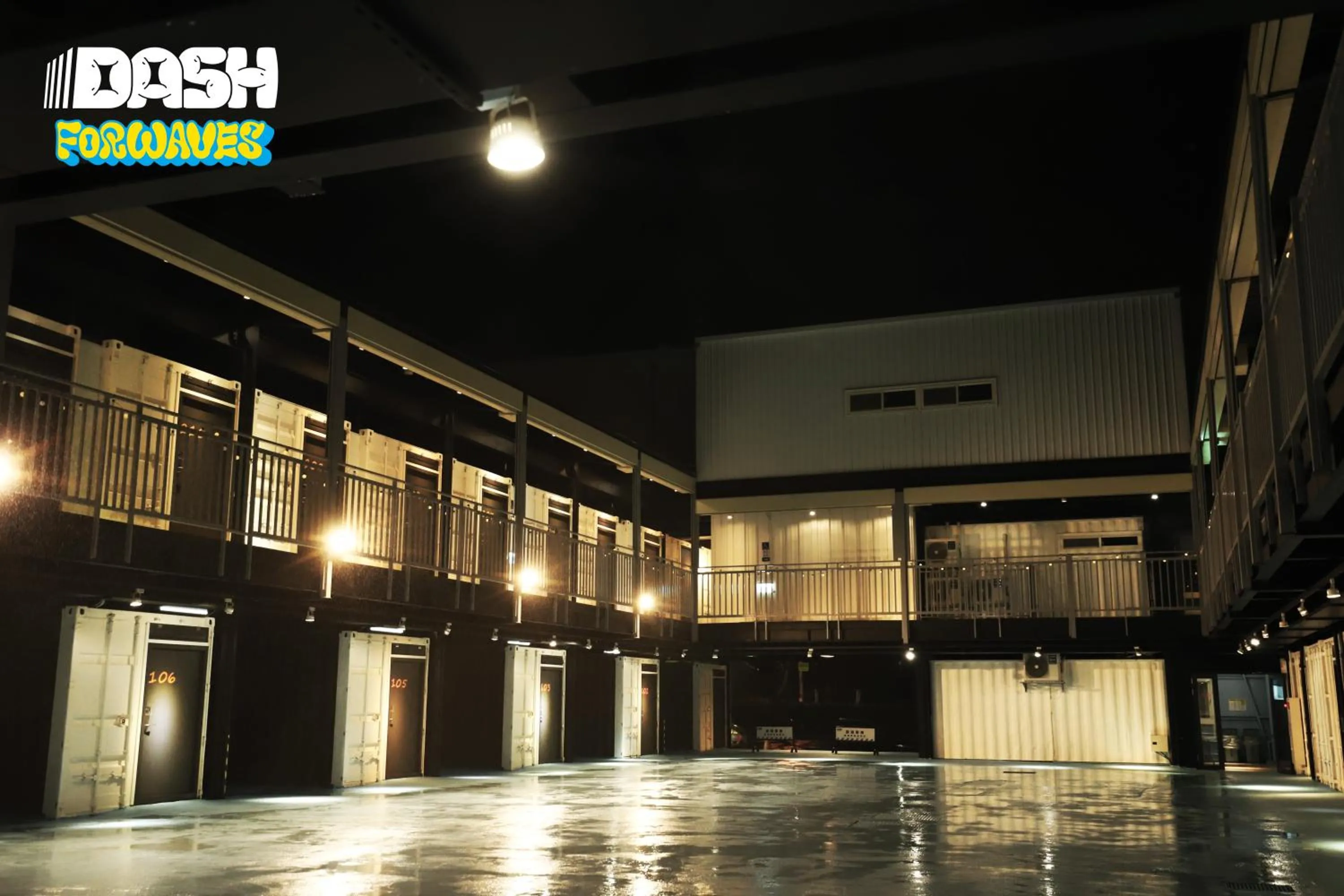 Night in Dash Forwaves Hotel