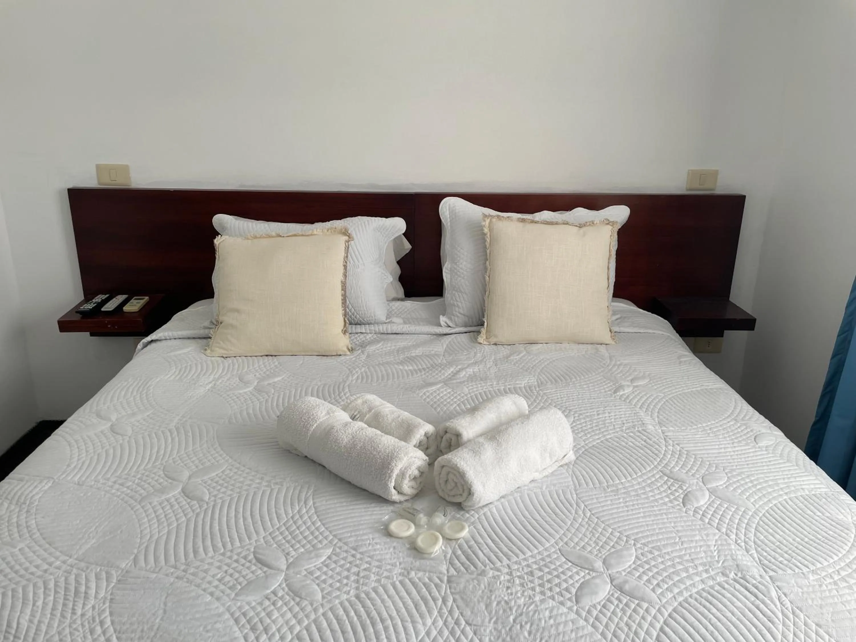 Bed in Hotel Azul by MH