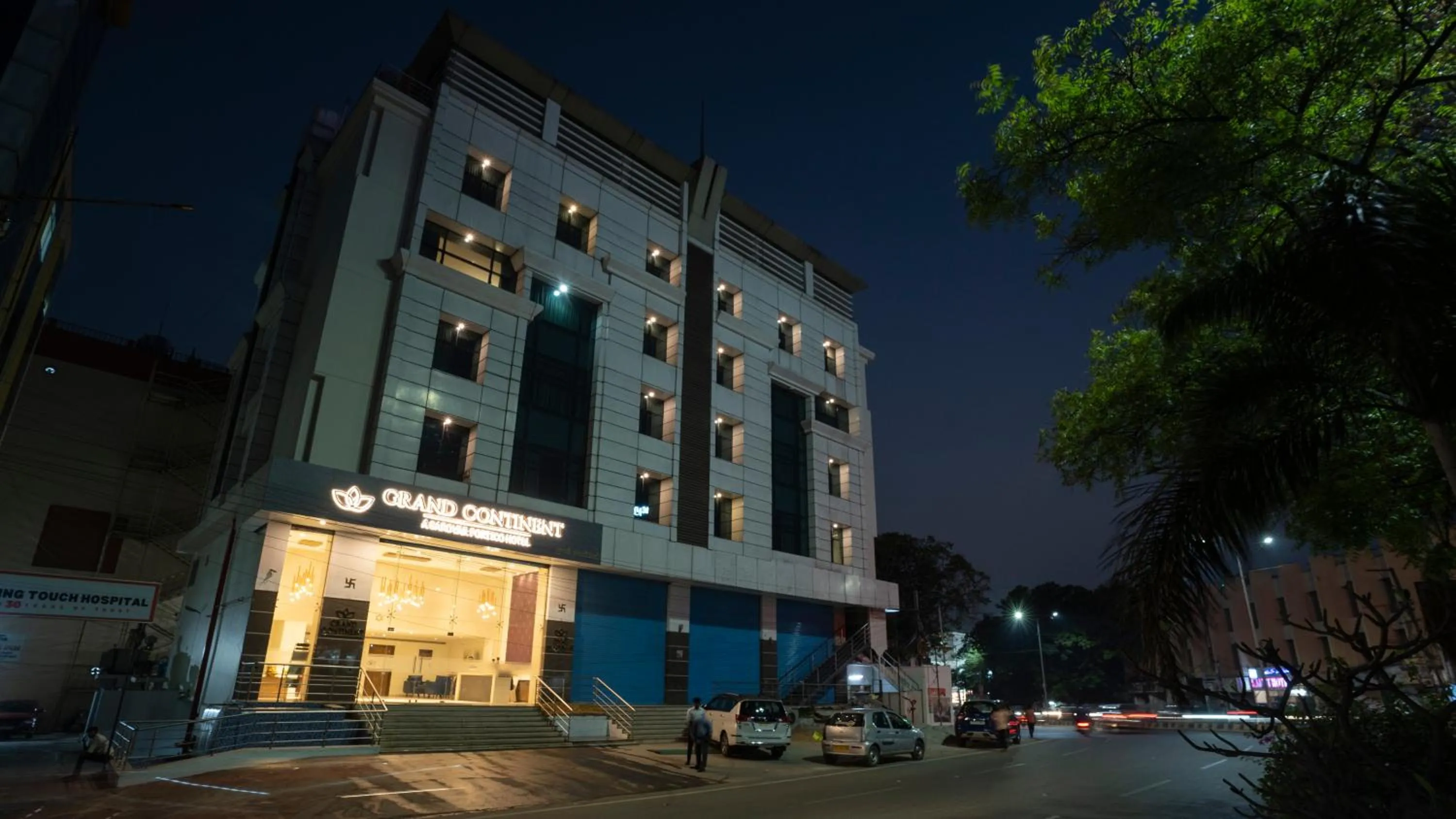 Facade/entrance in Grand Continent Secunderabad A Sarovar Portico Affiliate Hotel