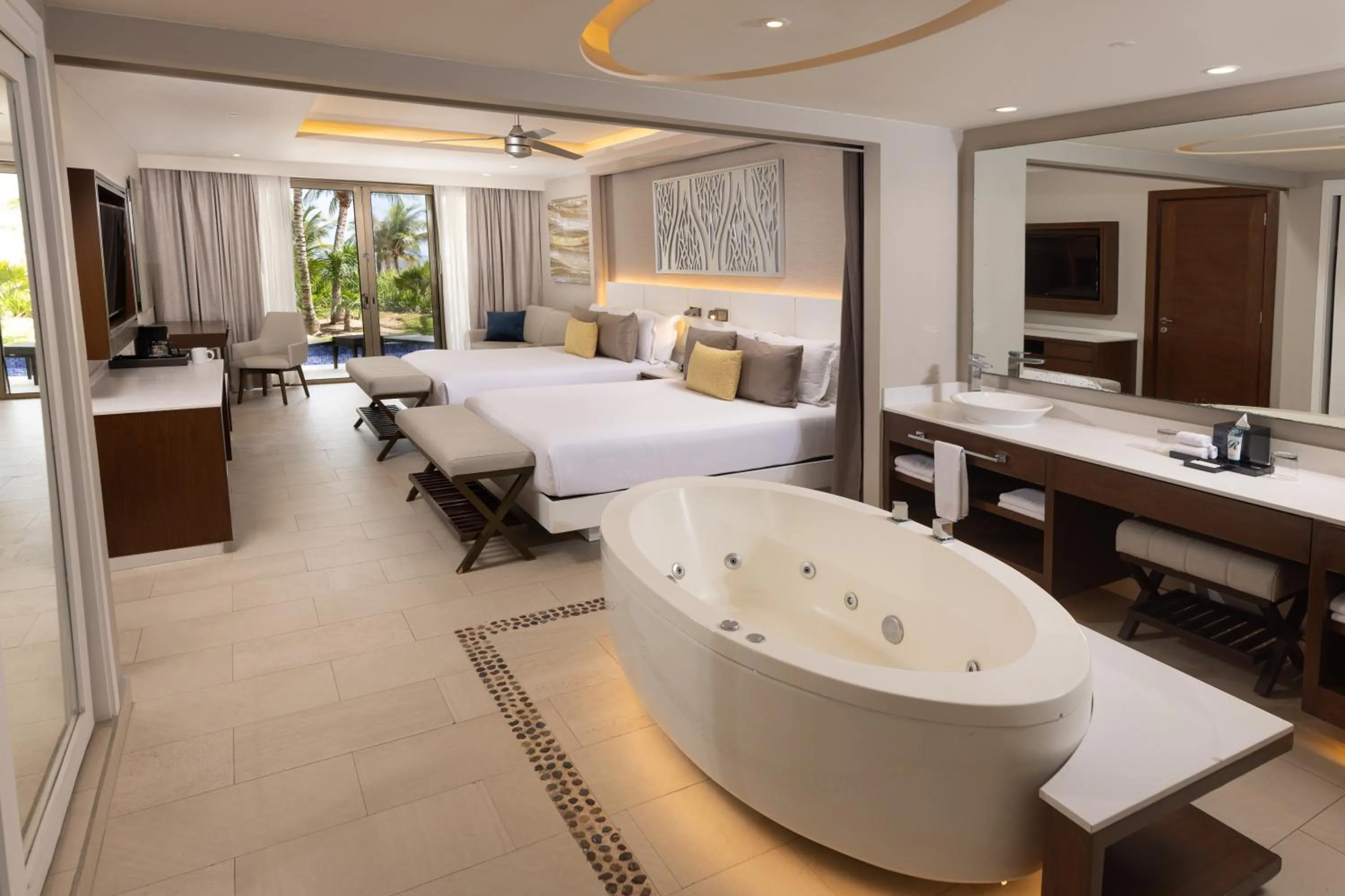 Bathroom, Bed in Royalton Riviera Cancun, An Autograph Collection All-Inclusive Resort & Casino