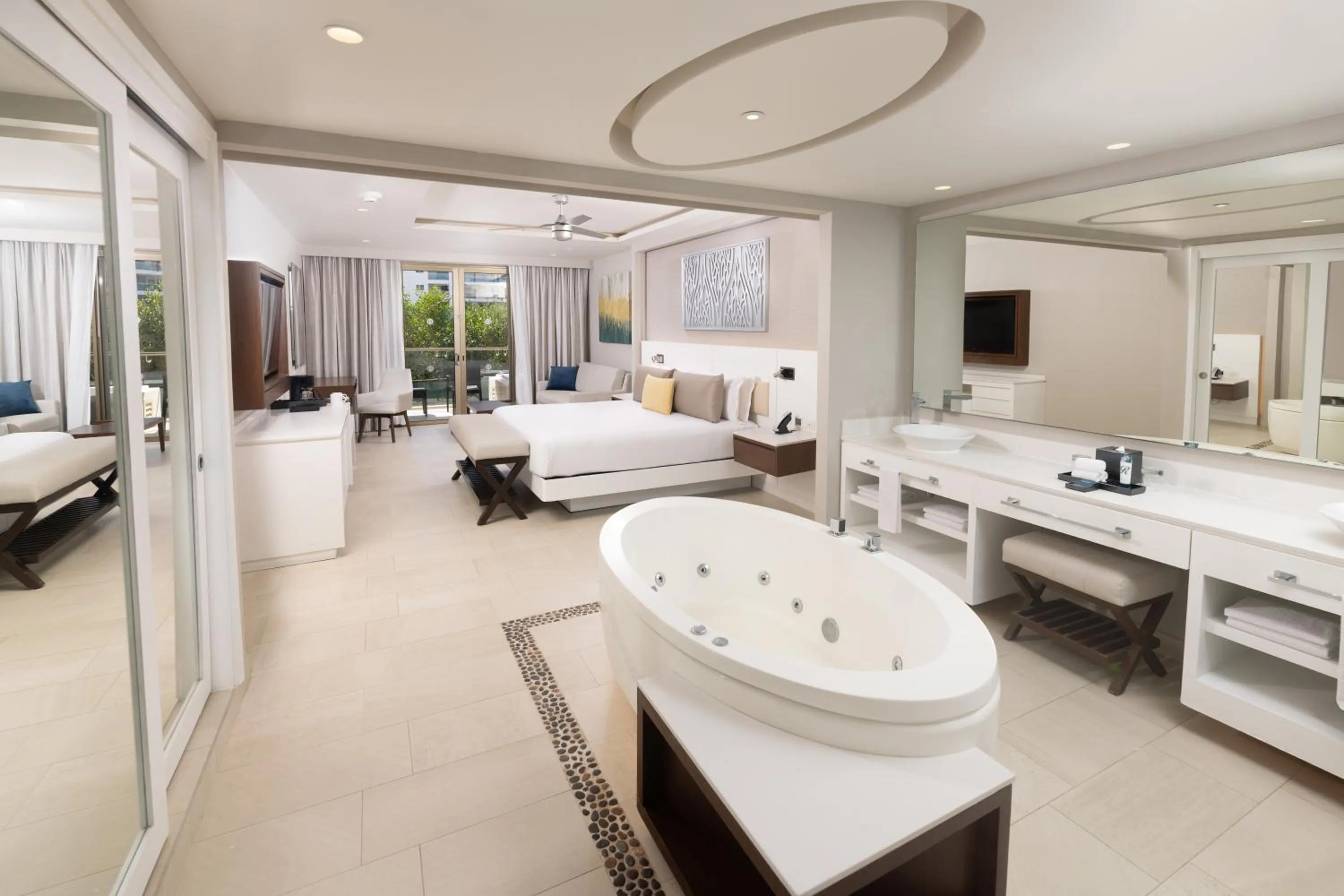 Bathroom in Royalton Riviera Cancun, An Autograph Collection All-Inclusive Resort & Casino
