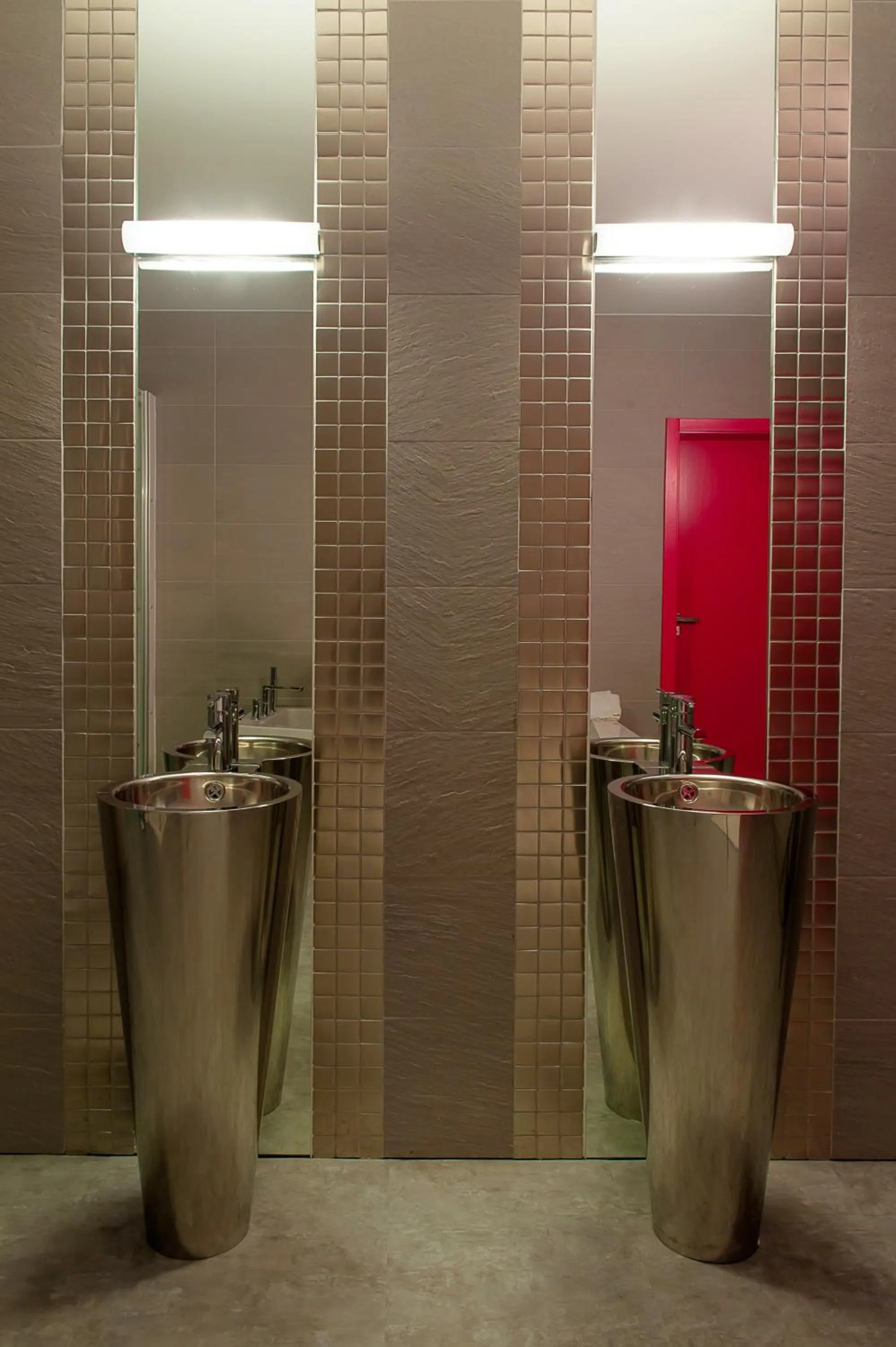 Bathroom in Vinyl M Hotel - Adults Only