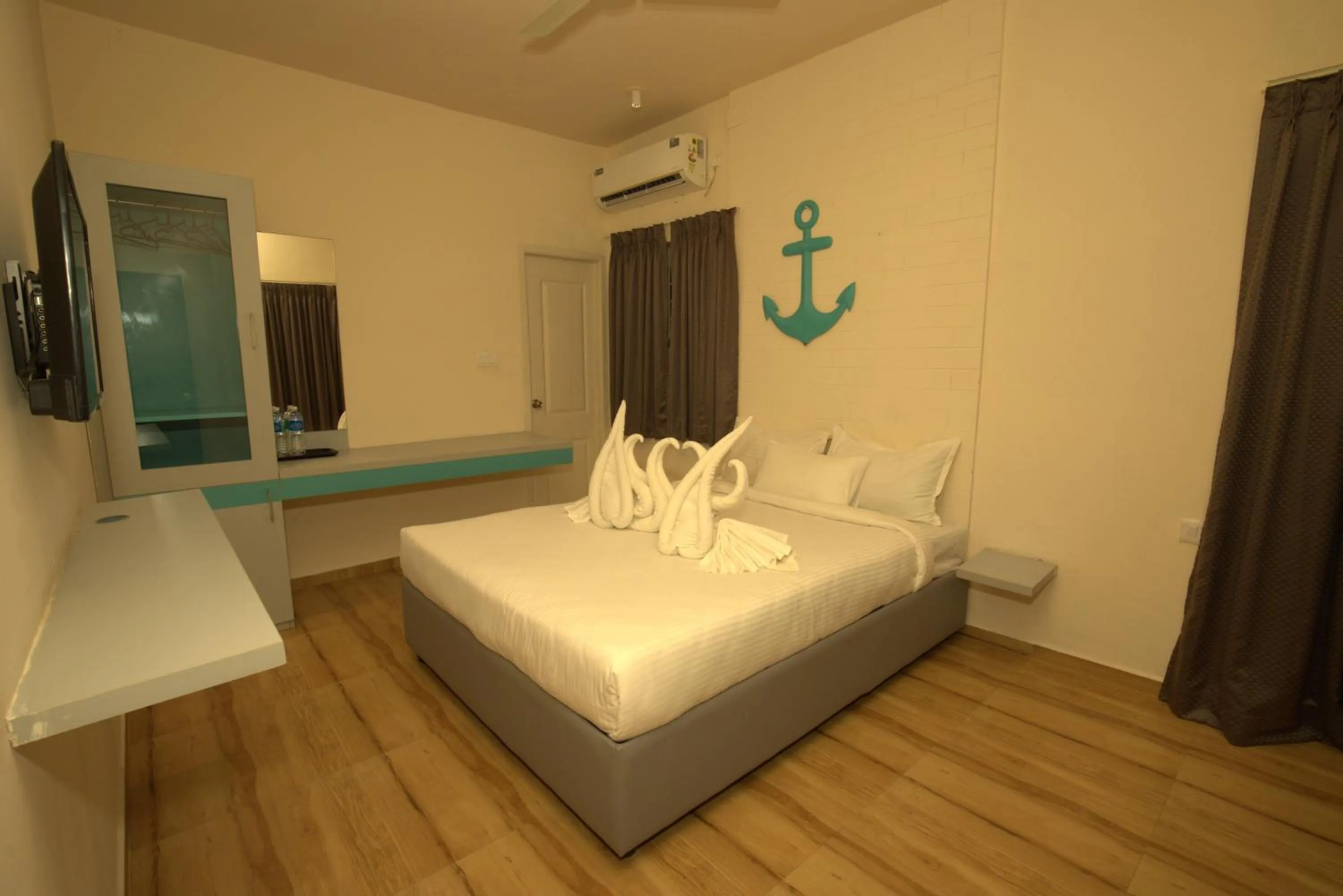 Bed in King Avarta Resort and Convention Centre Pondicherry