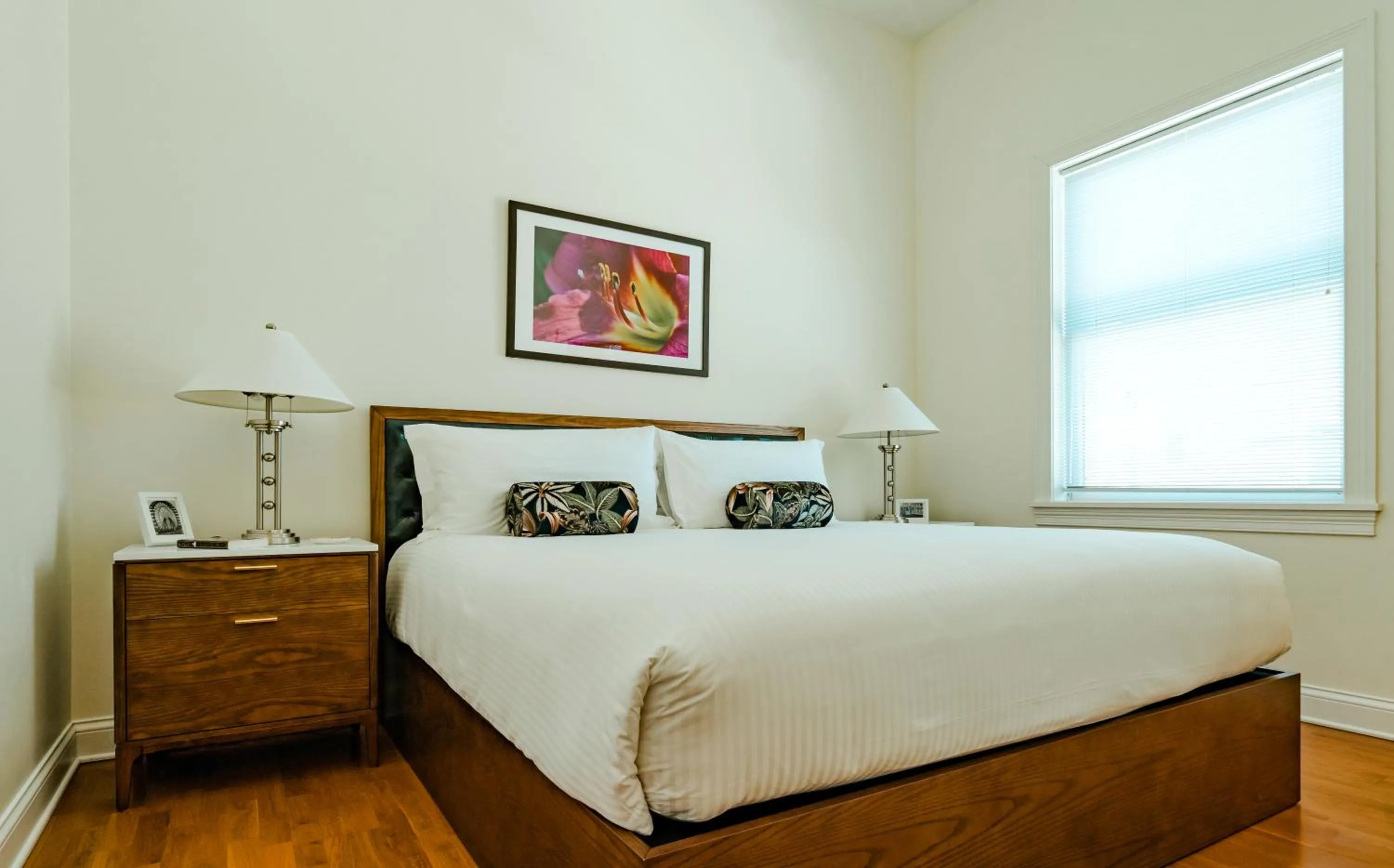 Bed in The Guesthouse Hotel