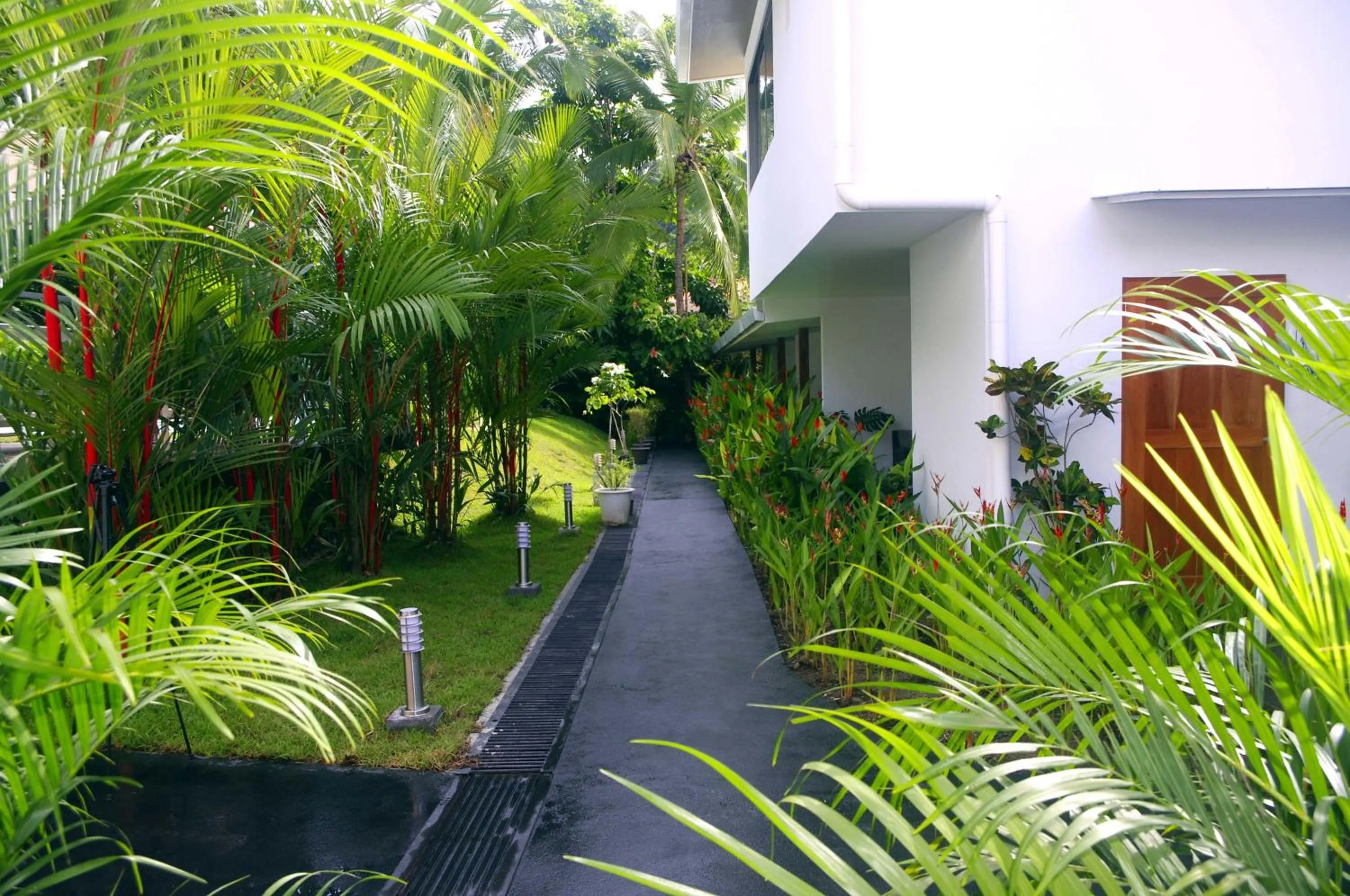 Property building in La Vela Boutique Hotel