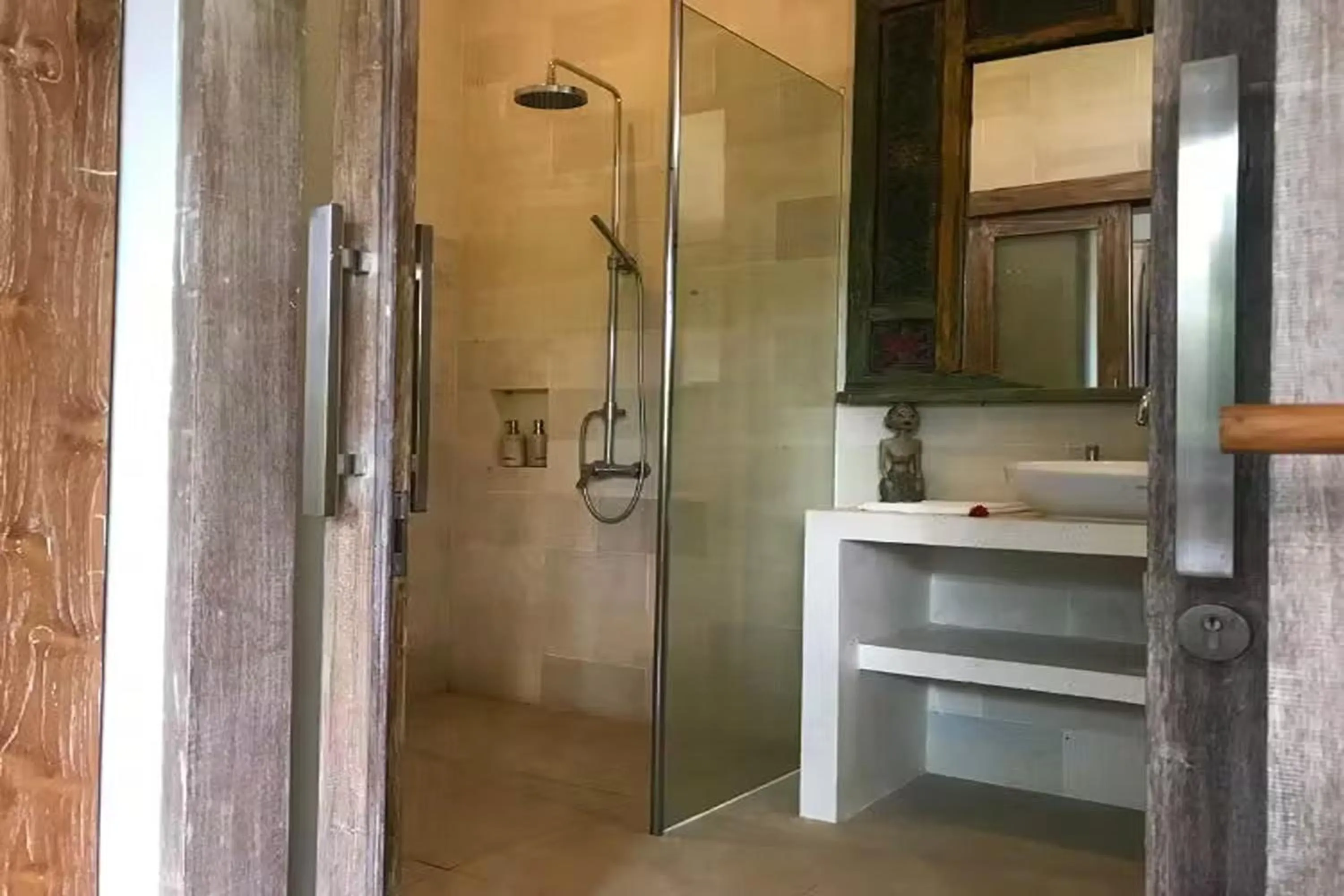 Bathroom in Bangsring Breeze