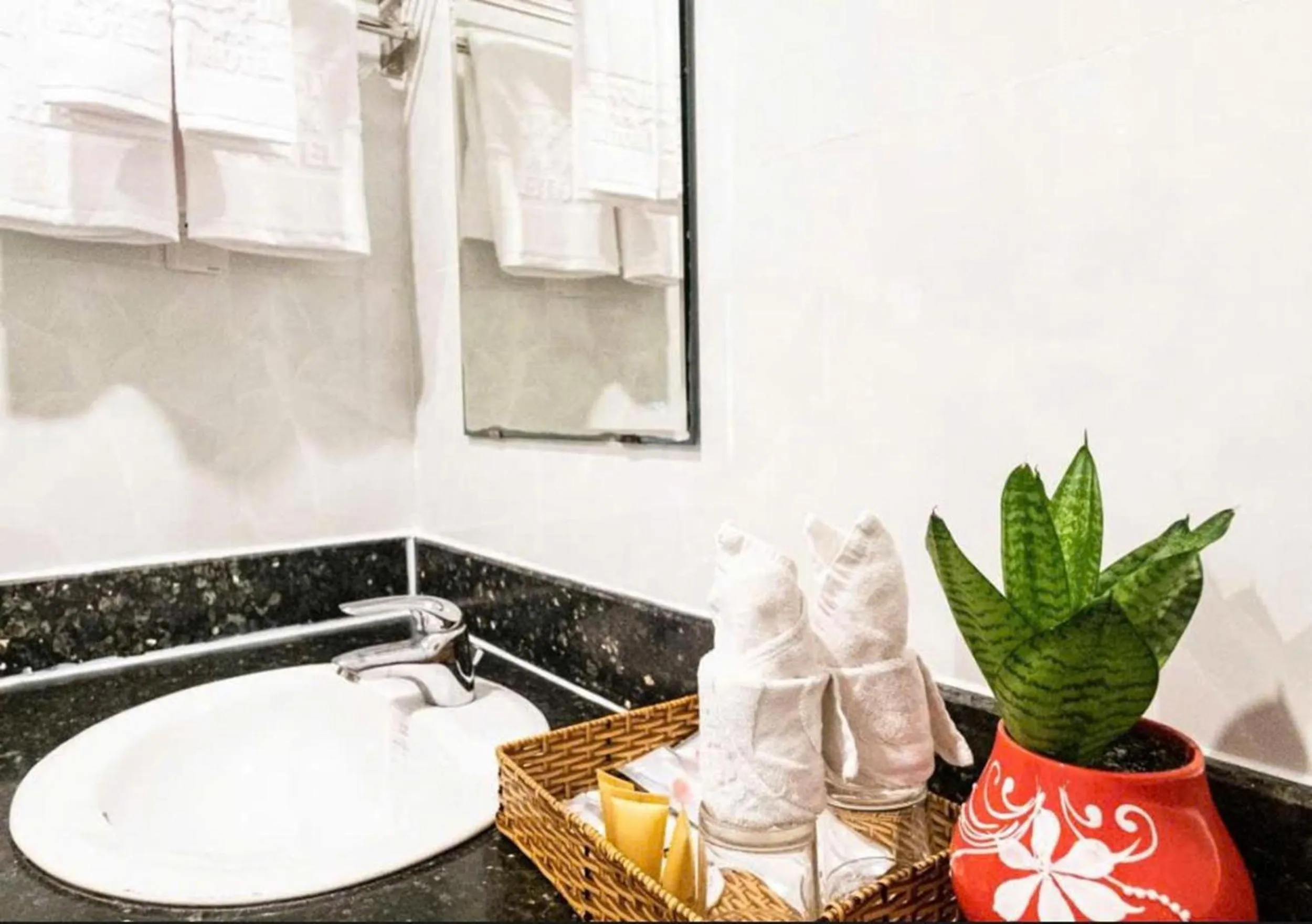 Shower in Tay Bac Hotel Da Nang