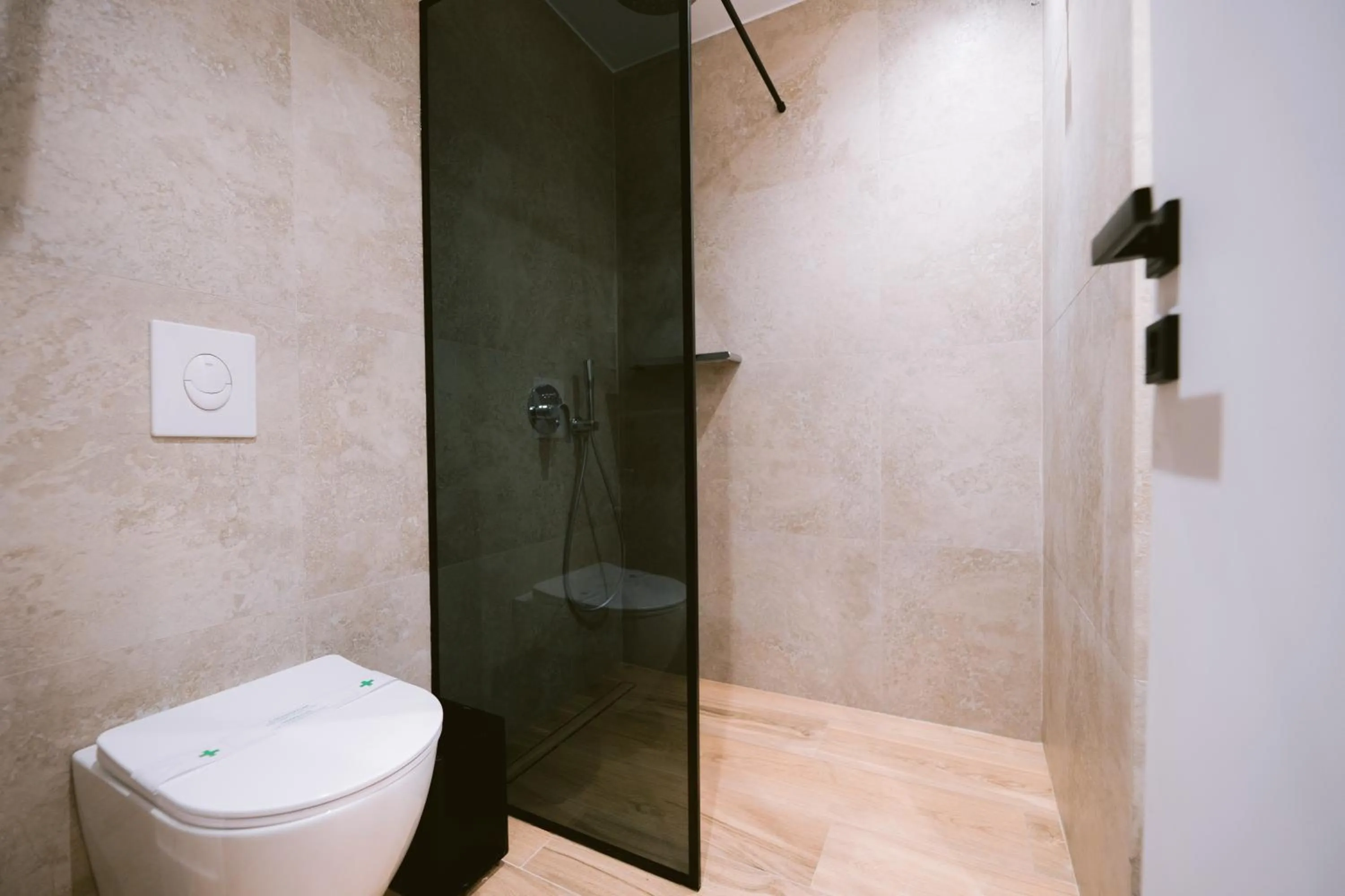 Shower in Noemie Hotel