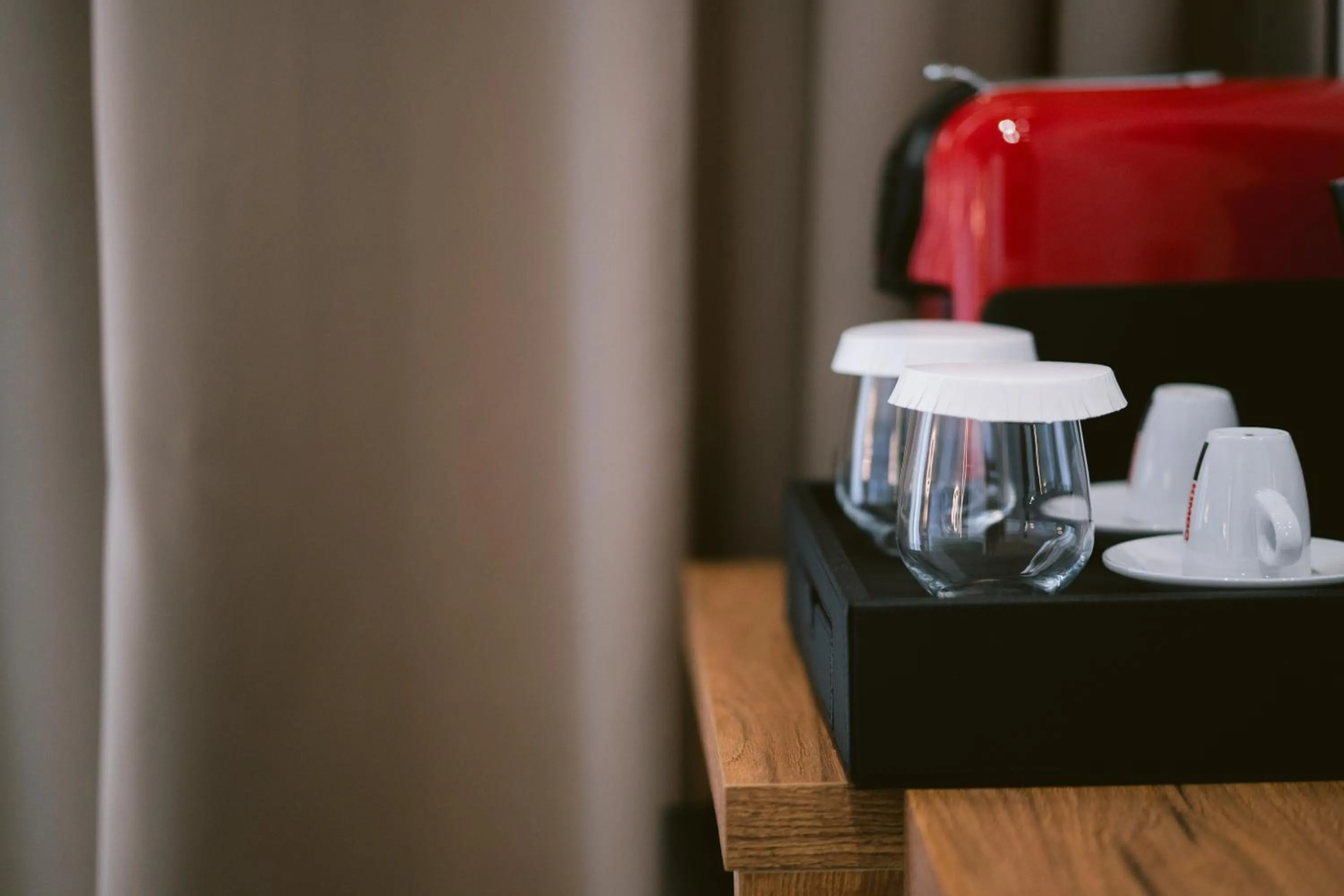 Coffee/tea facilities in Noemie Hotel