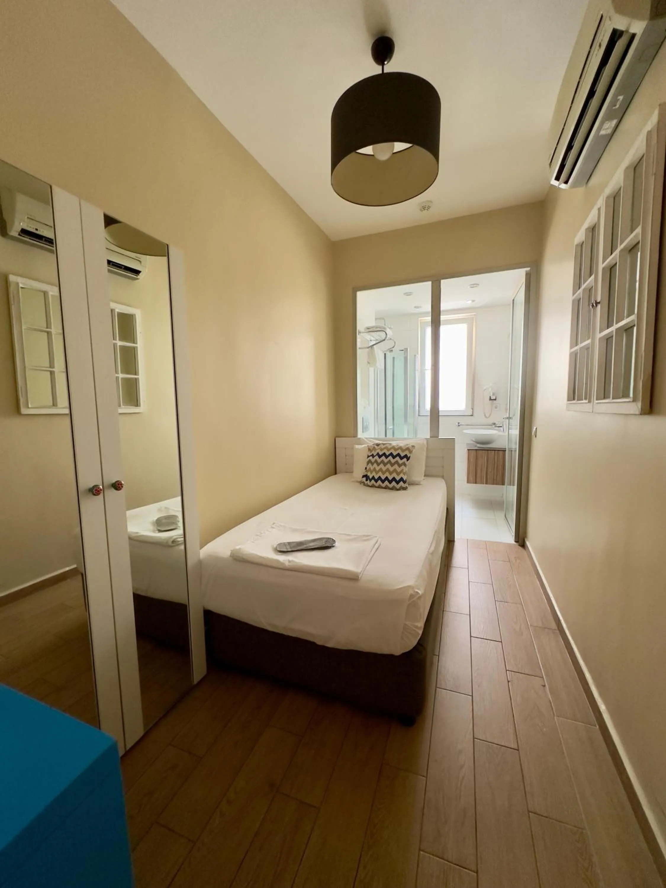 Bed in Elite Marmara Express Otel