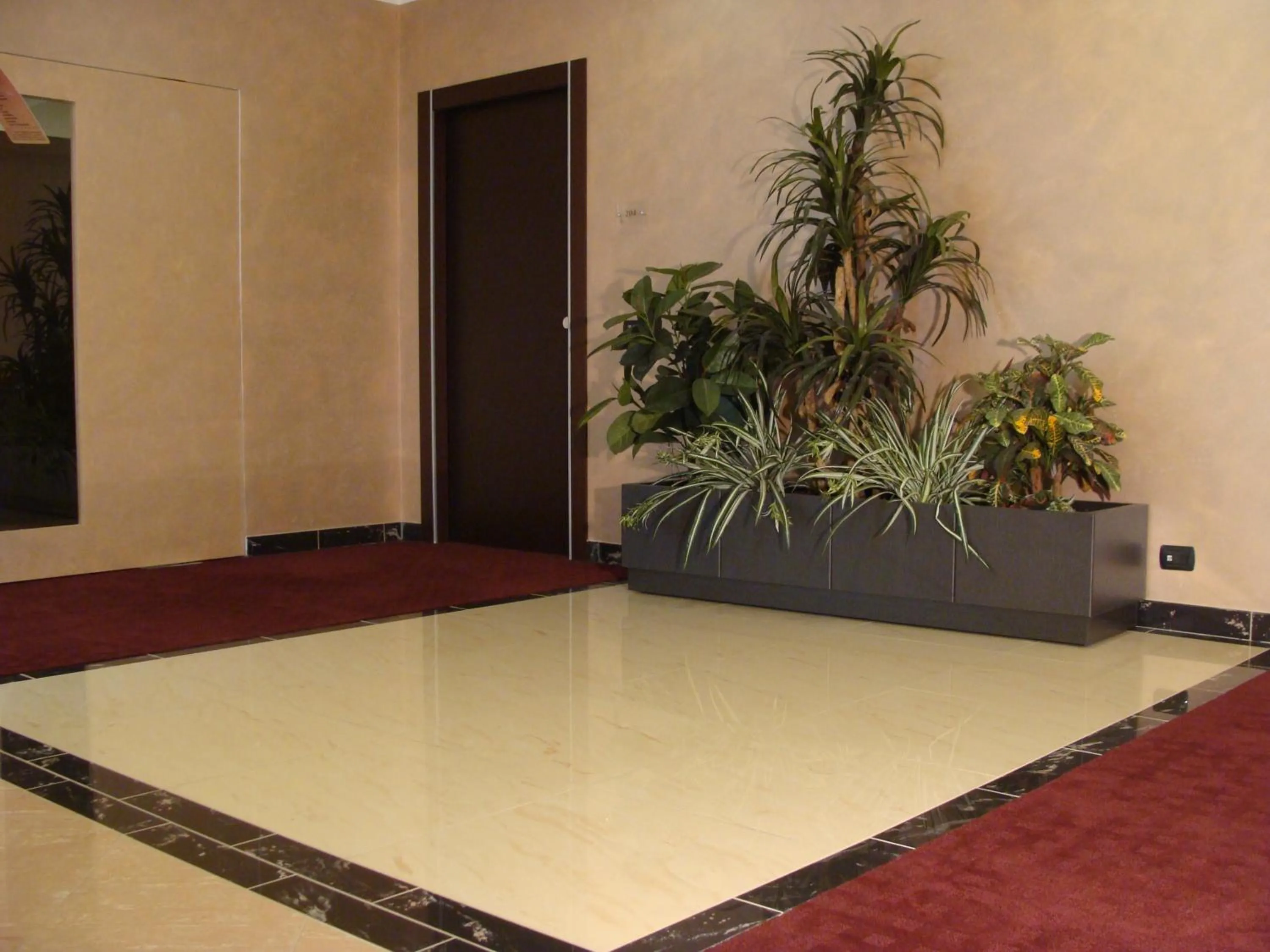 Day in Groane Hotel Residence